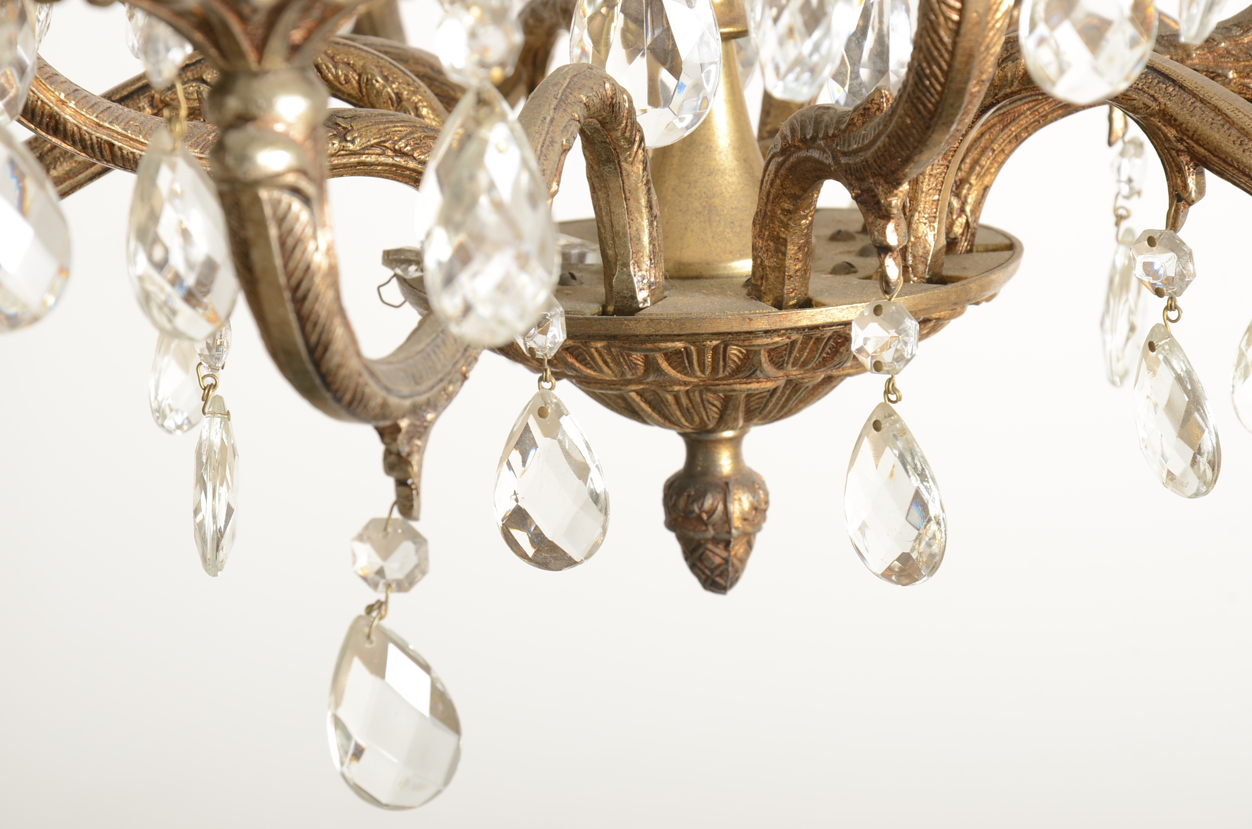 A Stunning Vintage Brass Chandelier 