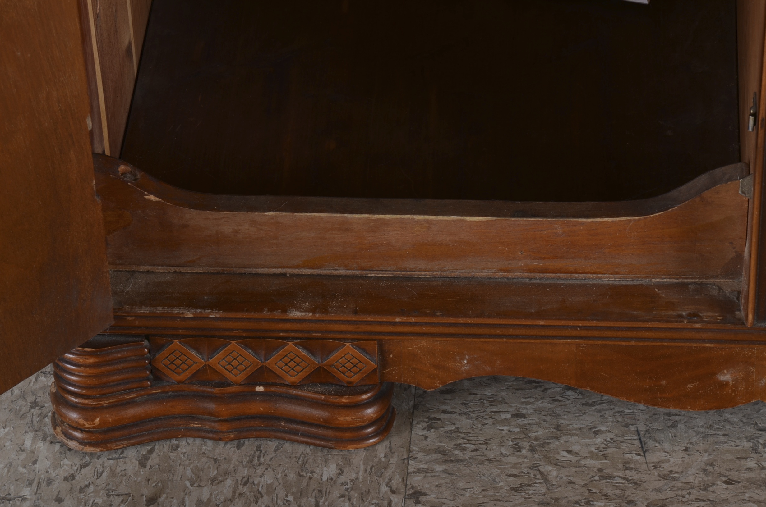 Exquisite Art Deco Waterfall Wardrobe 