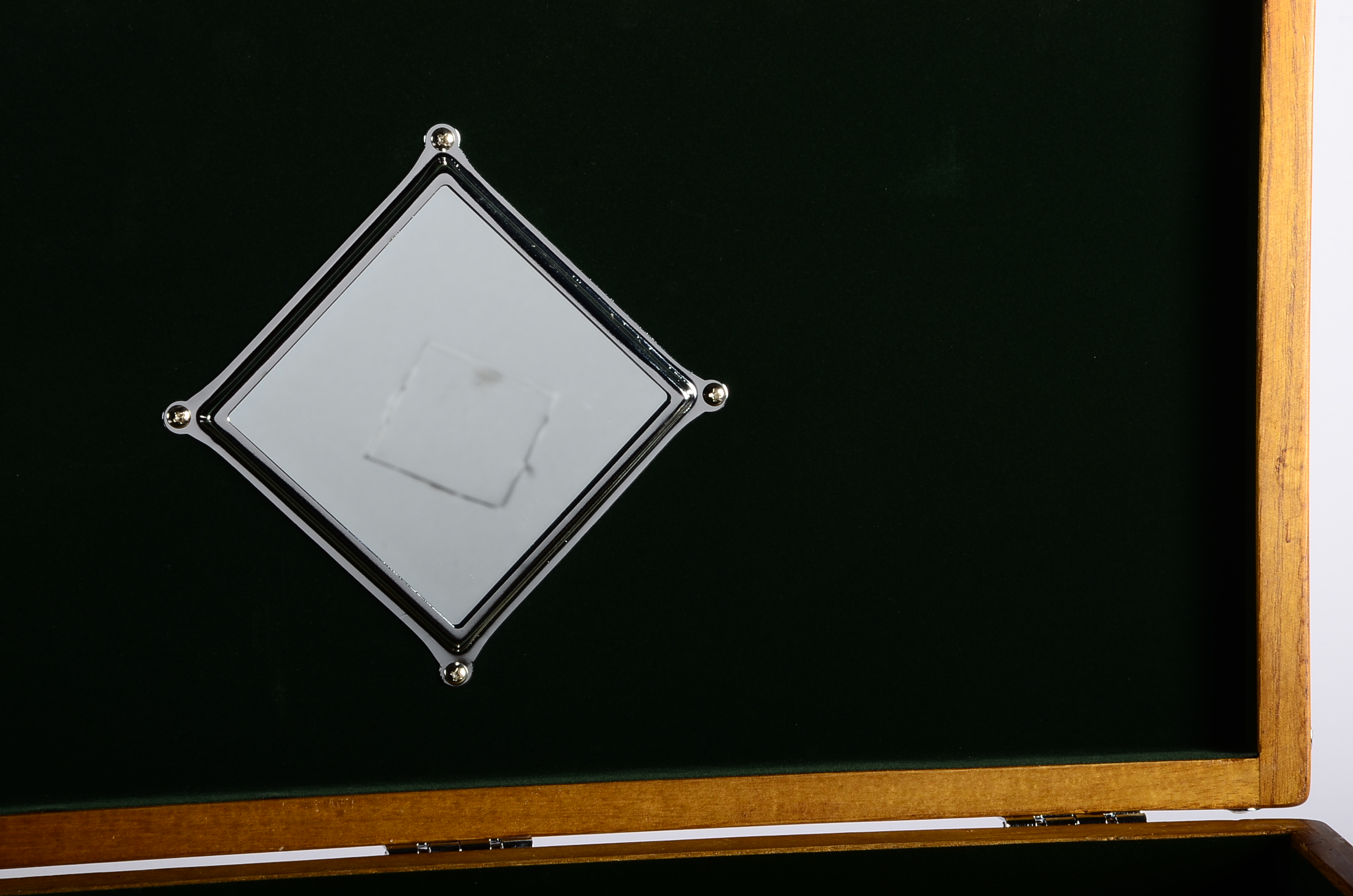 Windsor Design Eight-Drawer Wooden Tool Chest