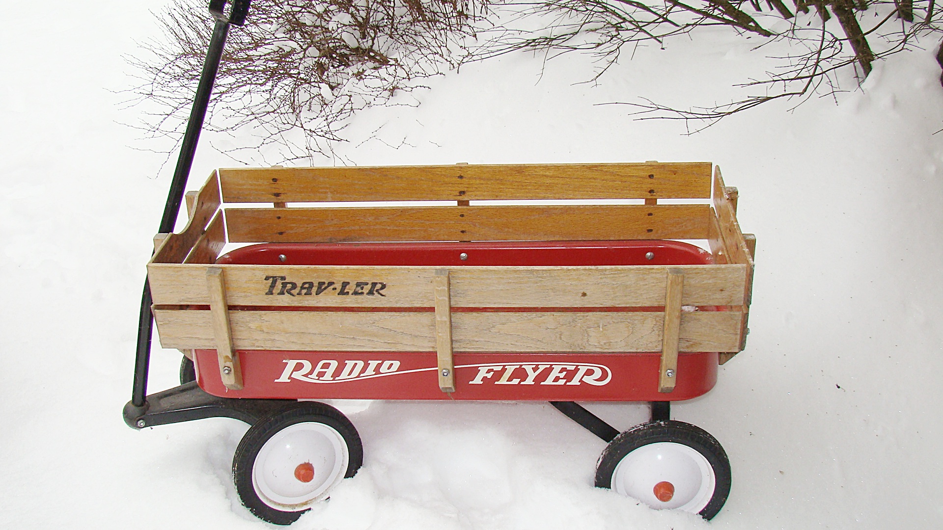 Radio Flyer "Travler" Red Wagon with Wood Sides