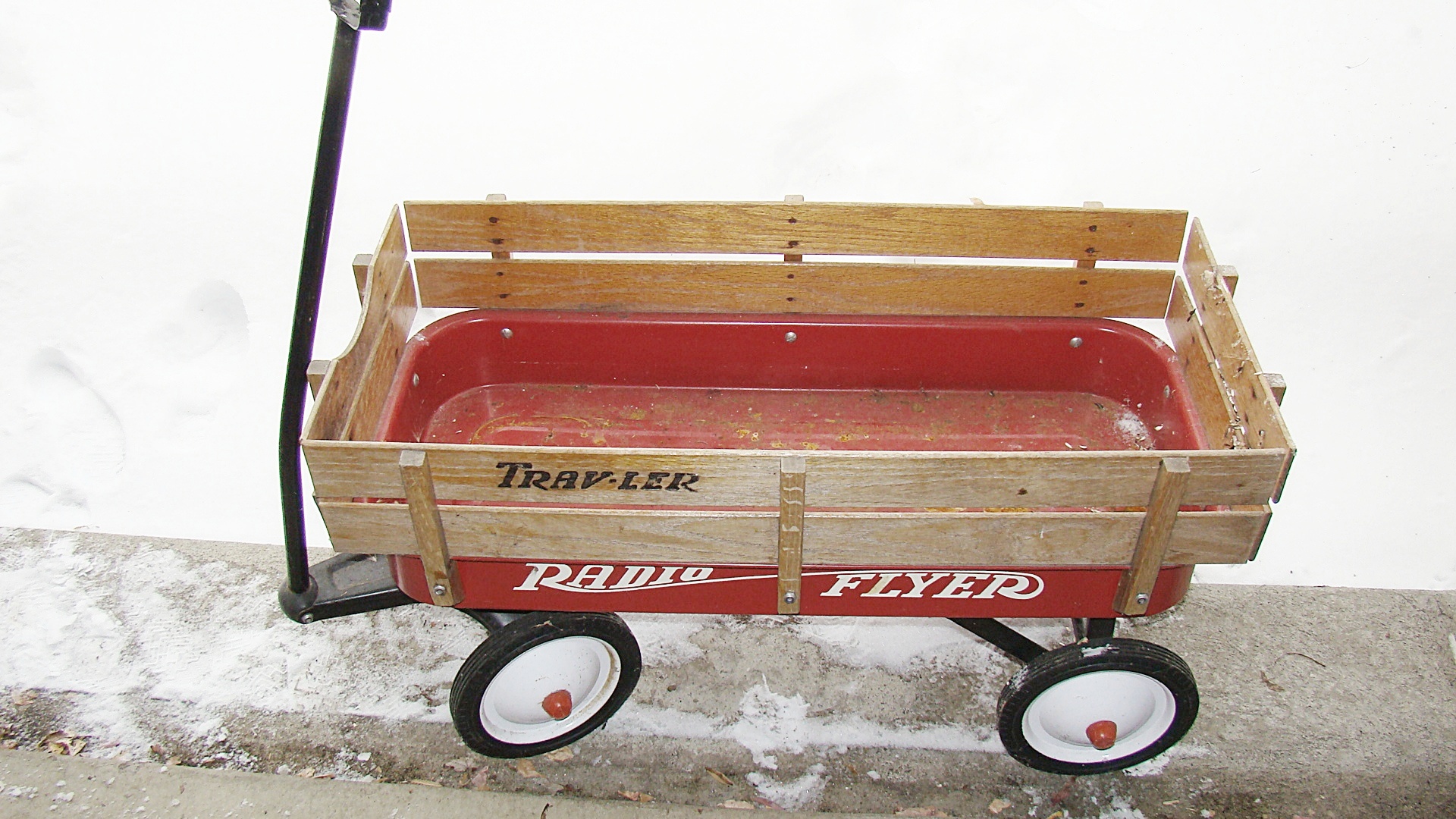 Radio Flyer "Travler" Red Wagon with Wood Sides