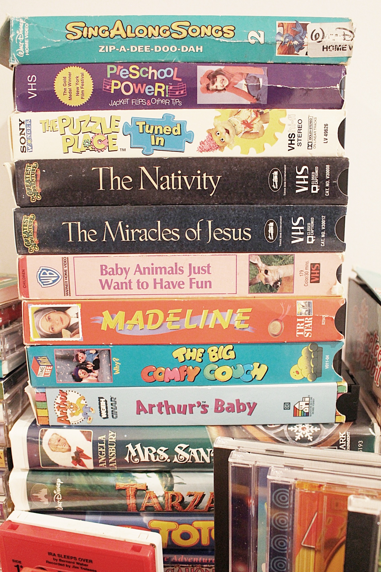 Toys, Family VHS, Cassette and CD Lot