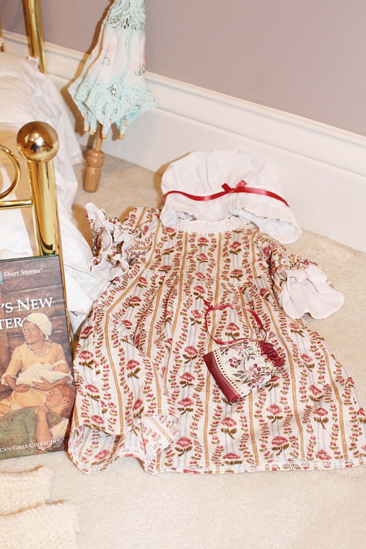 Felicity American Girl Doll, Brass Bed, Book, Umbrella and Two Outfits
