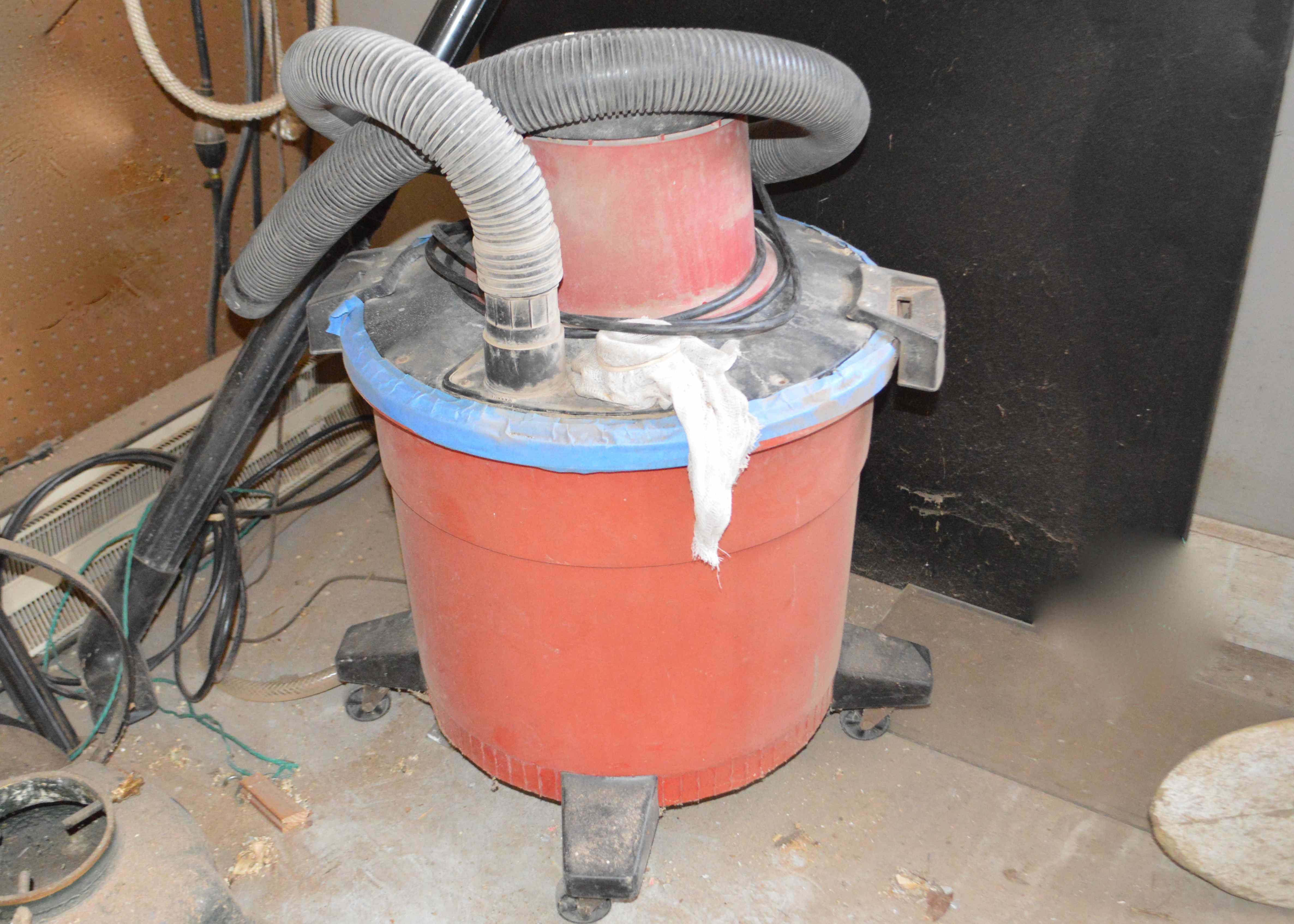 Sears Craftsman Wet/Dry Shop Vacuum