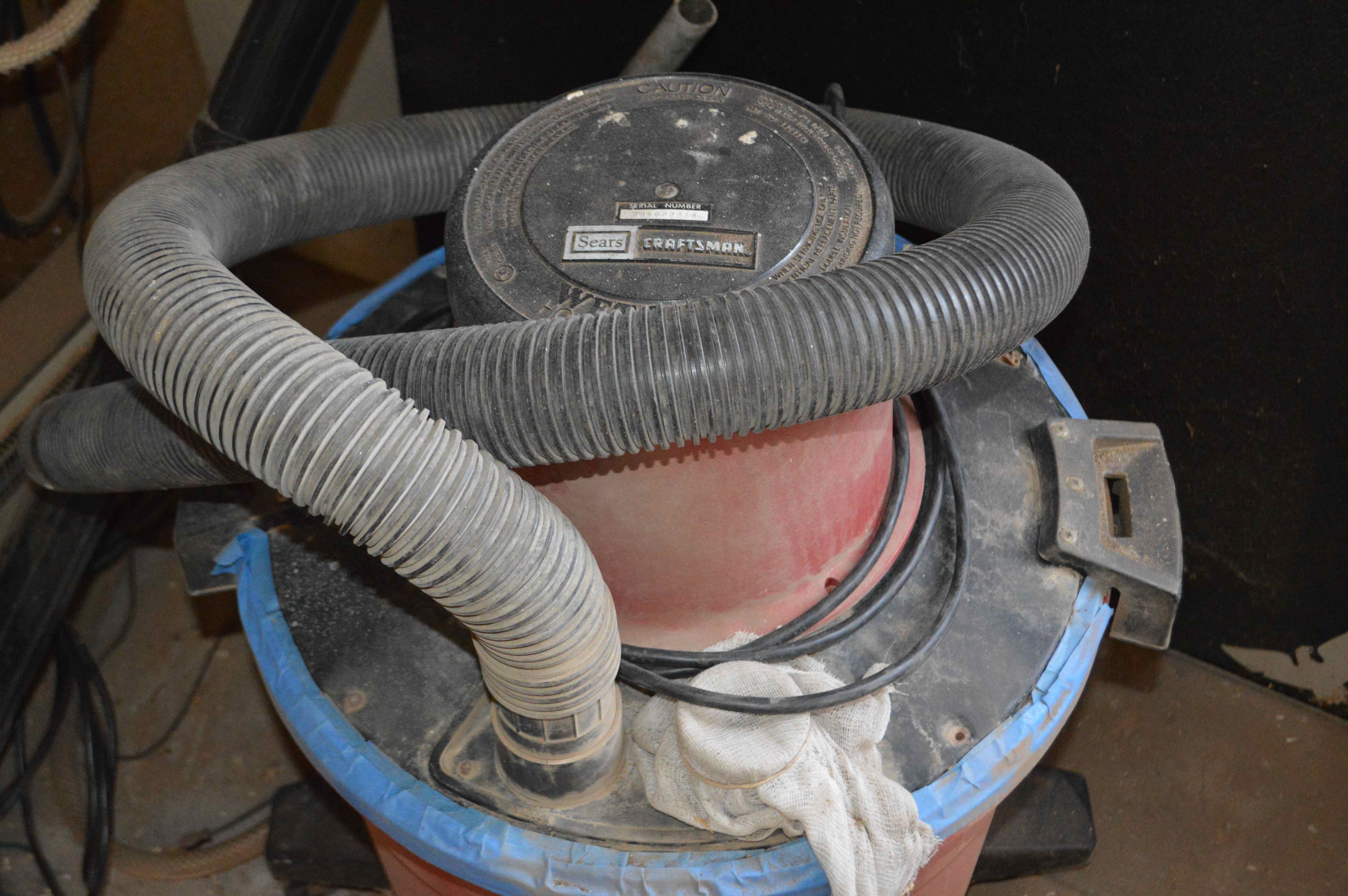 Sears Craftsman Wet/Dry Shop Vacuum