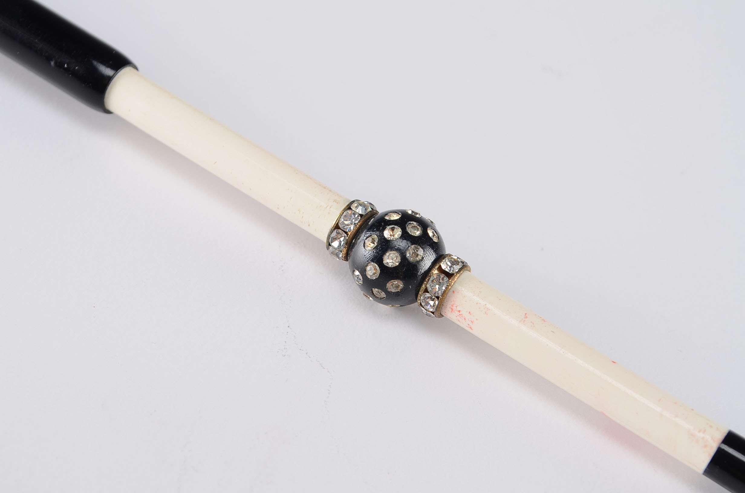 Vintage Art Deco Cigarette Holder