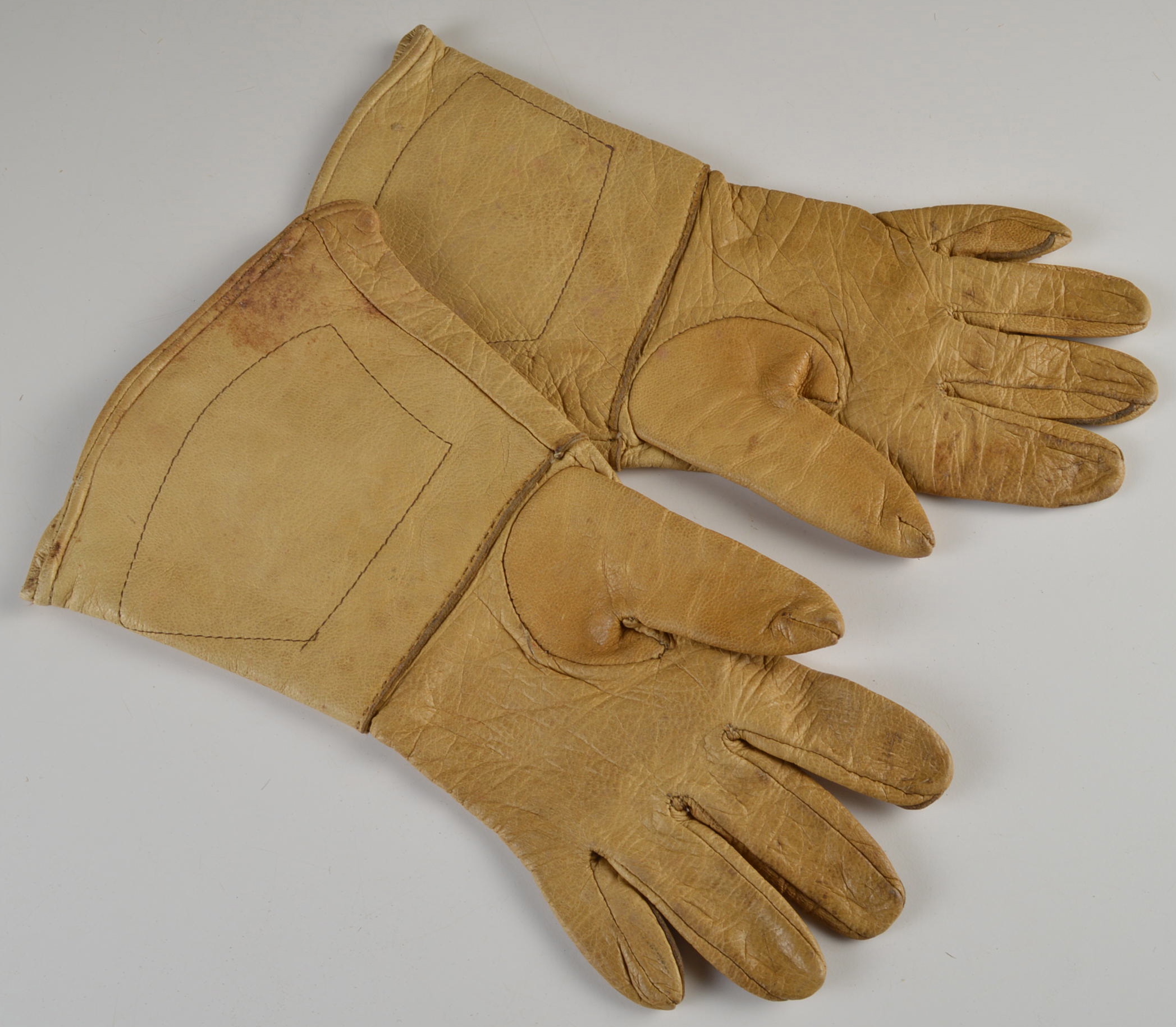 Vintage Leather Gauntlets