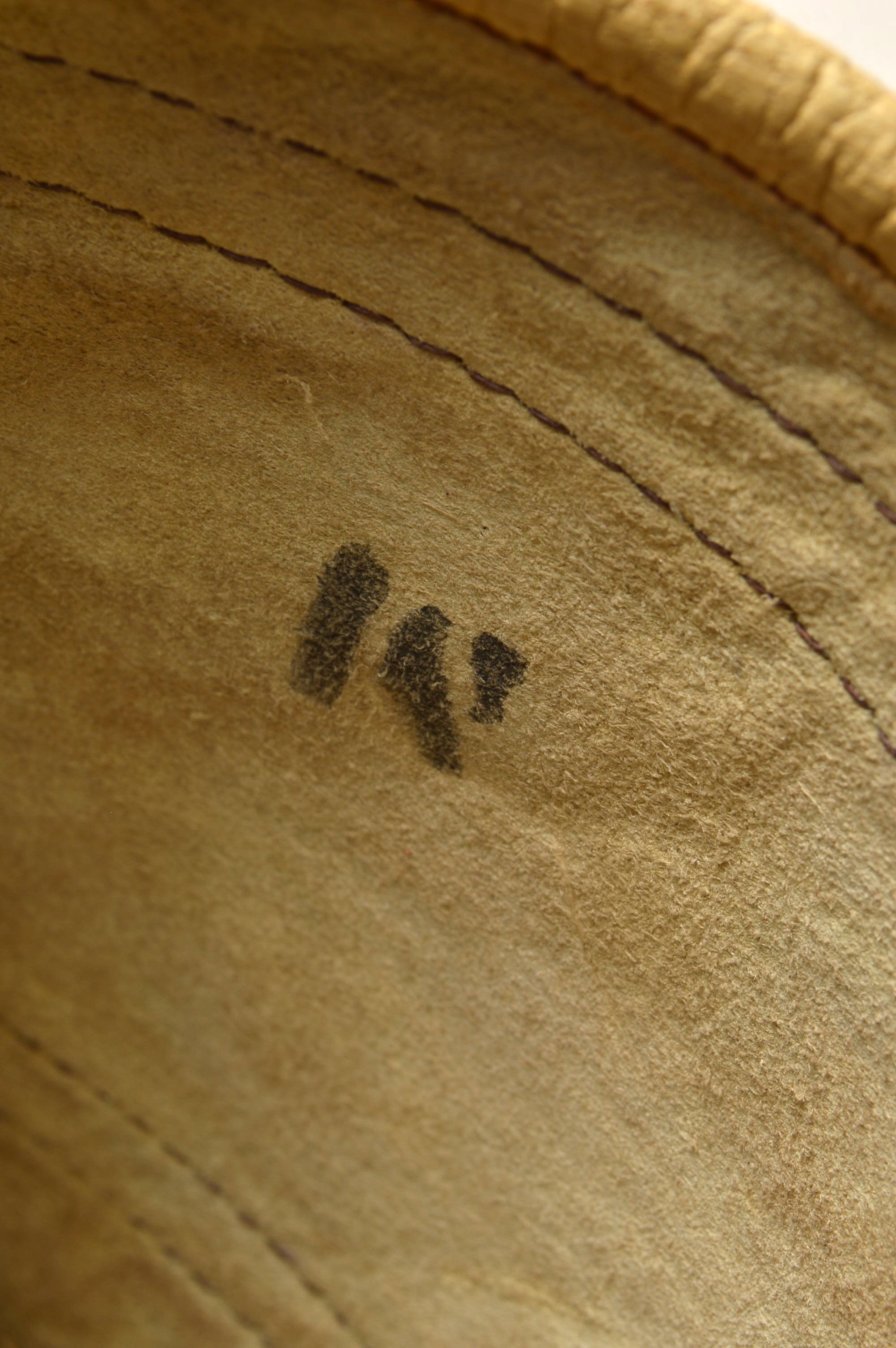 Vintage Leather Gauntlets