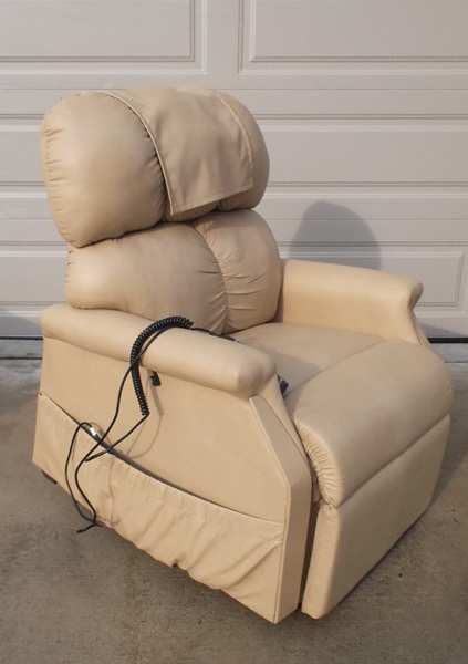 Golden Power Lift and Recline Chair