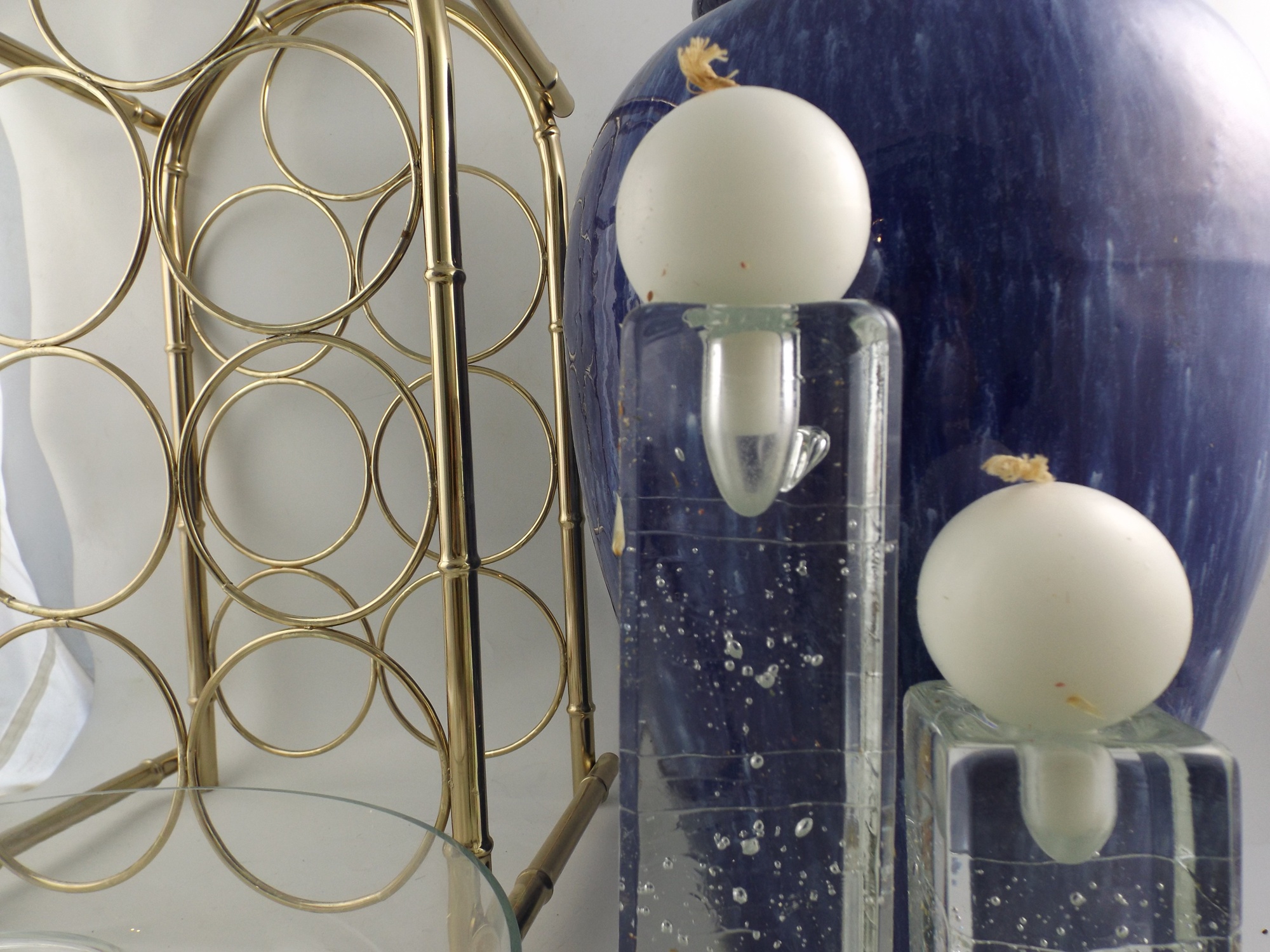 A Modern Decor Group