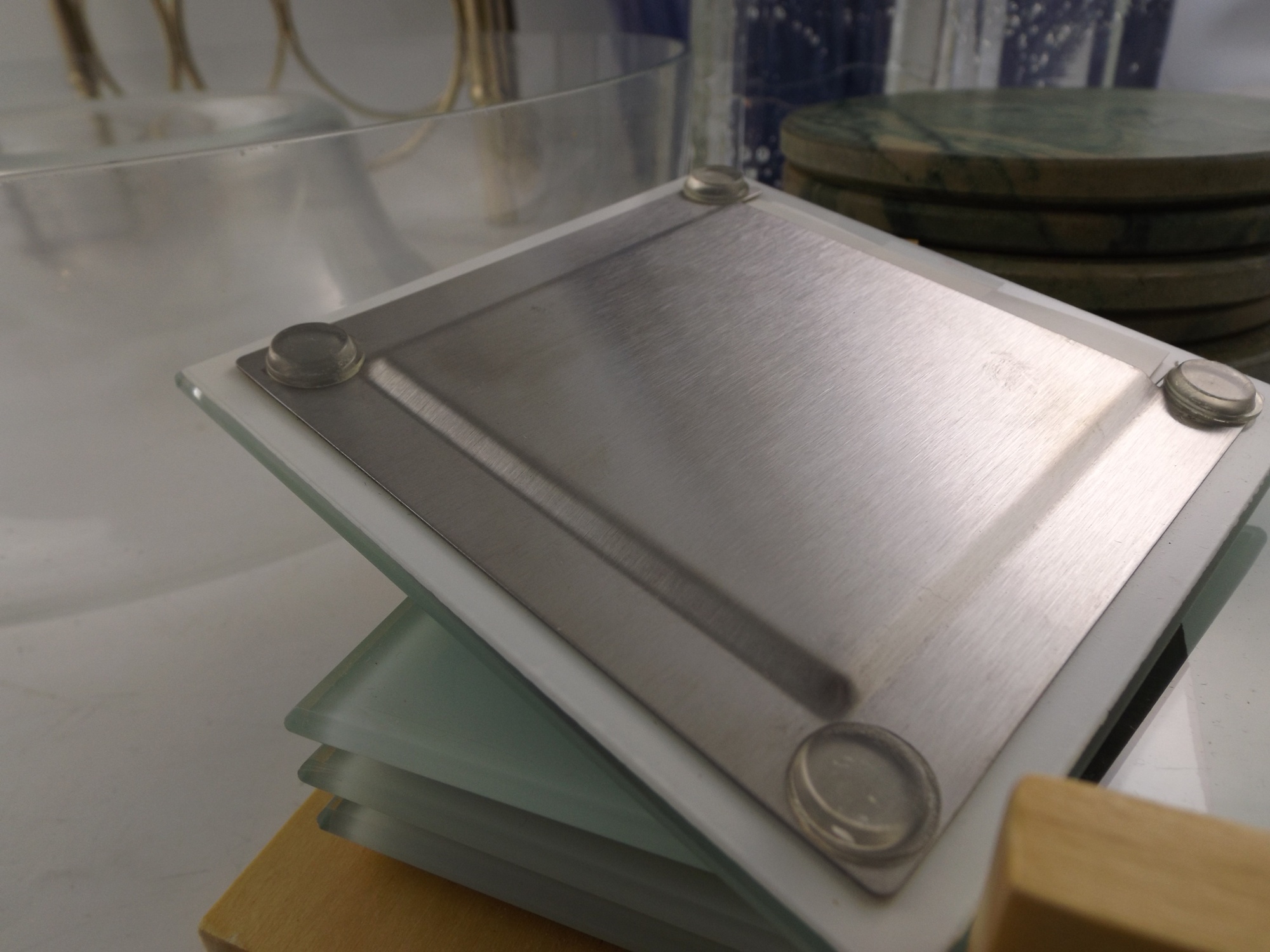 A Modern Decor Group