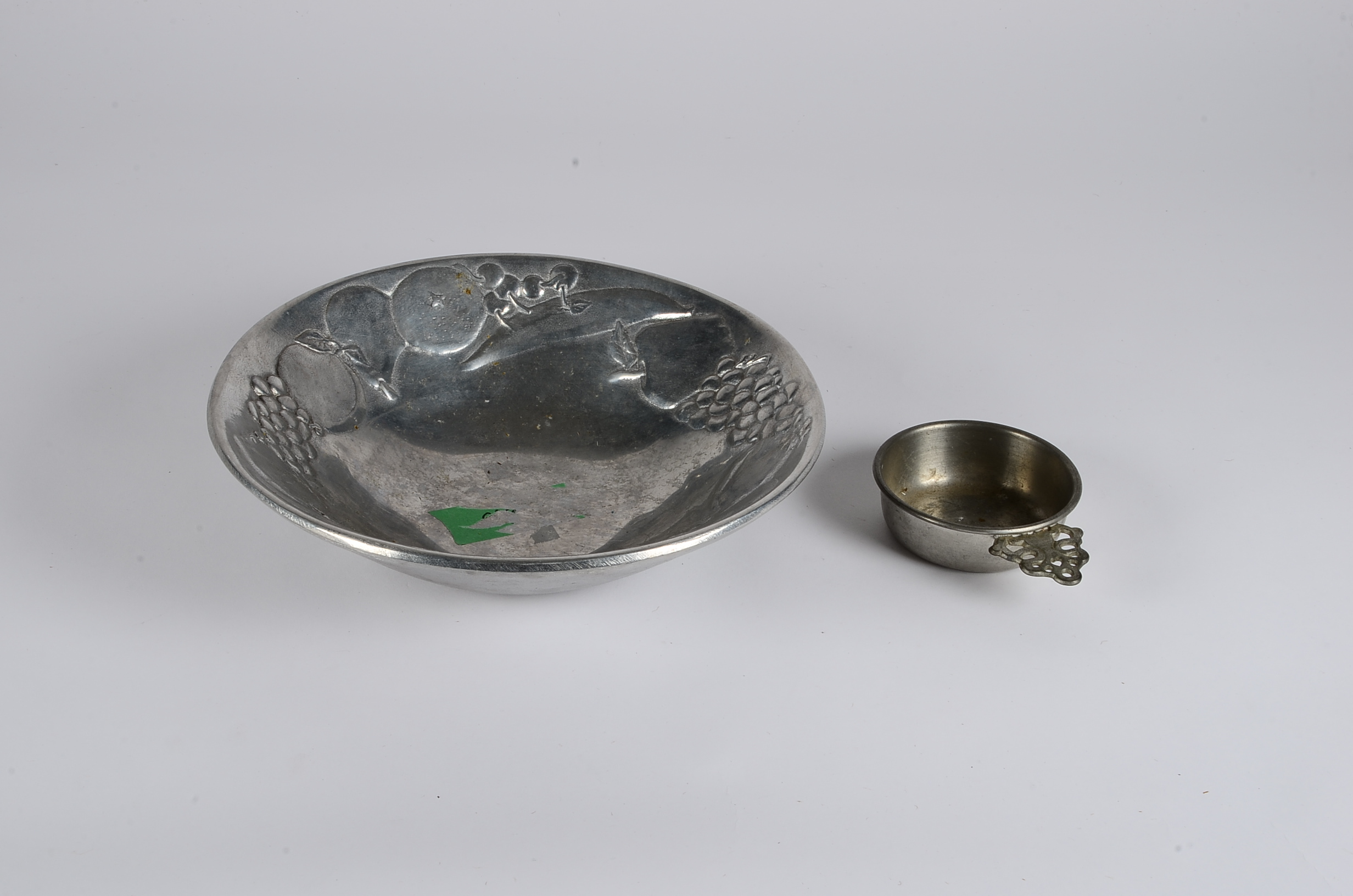 Two Vintage Decorative Metal bowls