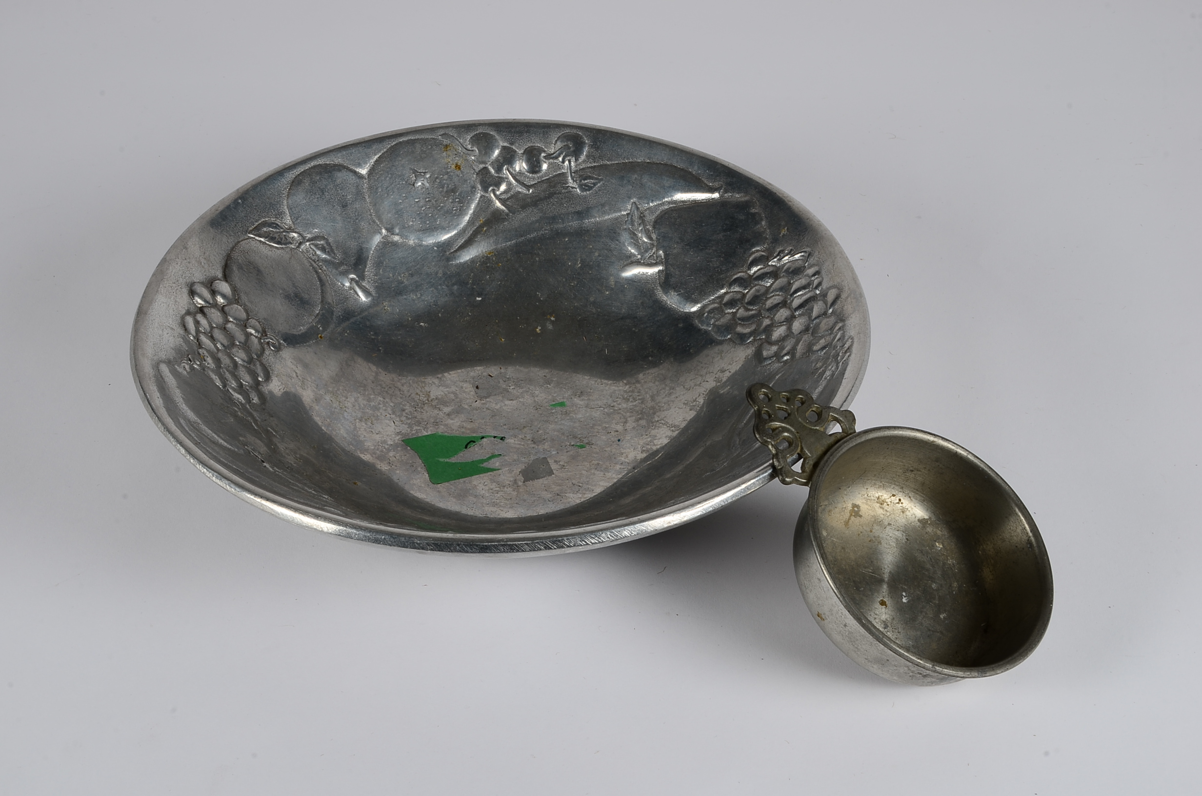 Two Vintage Decorative Metal bowls