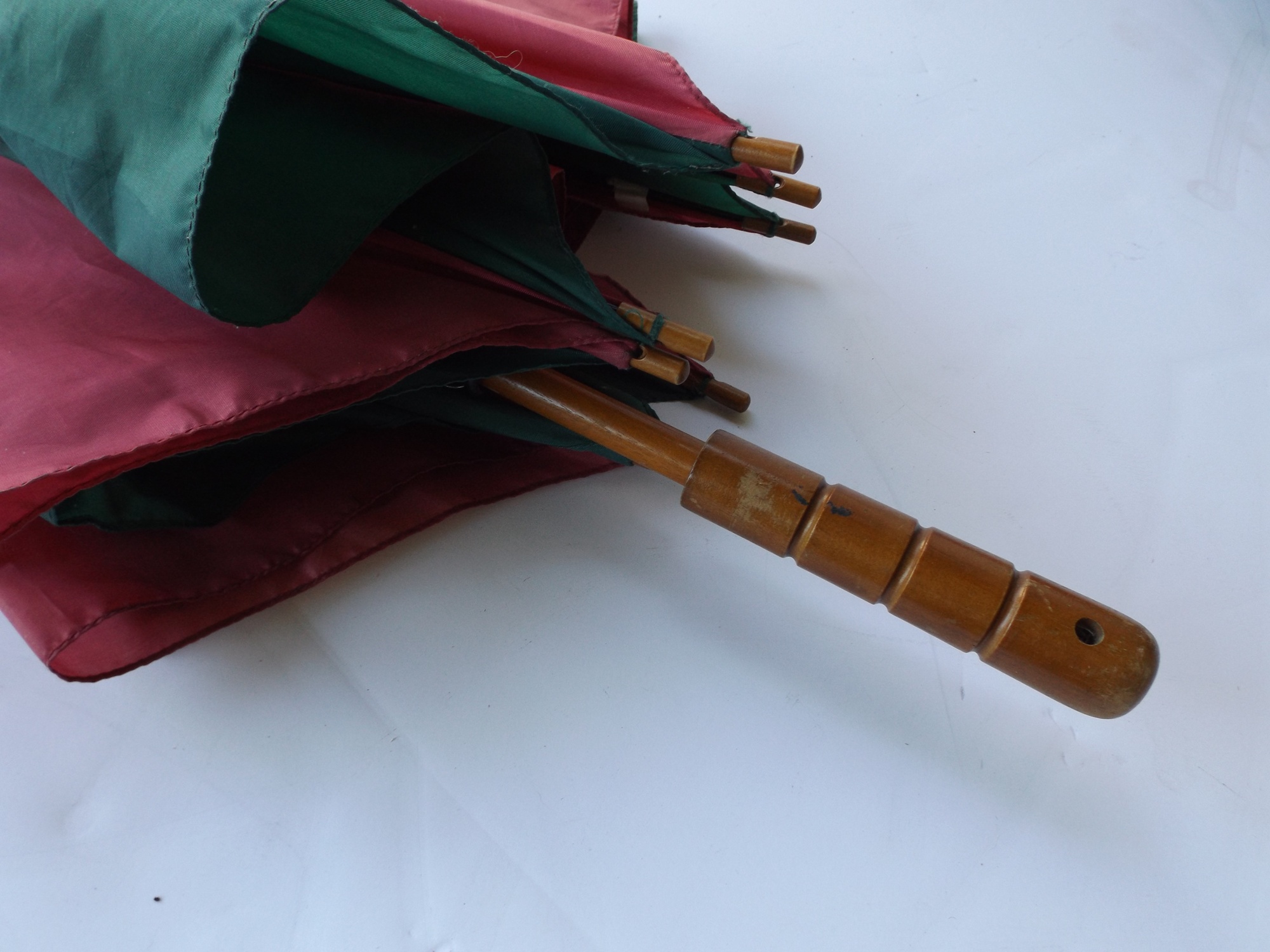 Vintage Ben Hogan Golf Bag and Golden Lady Clubs