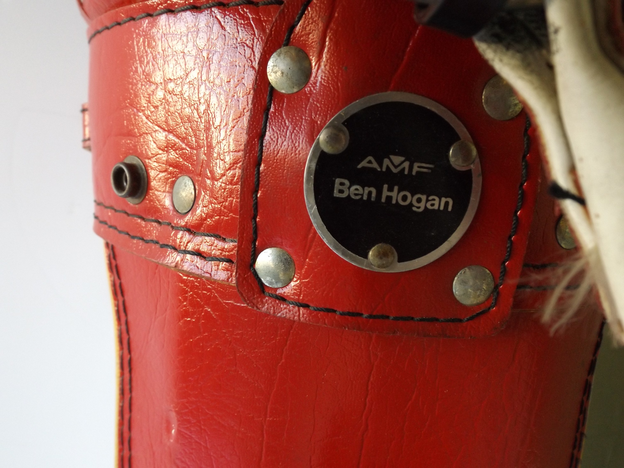 Vintage Ben Hogan Golf Bag and Golden Lady Clubs