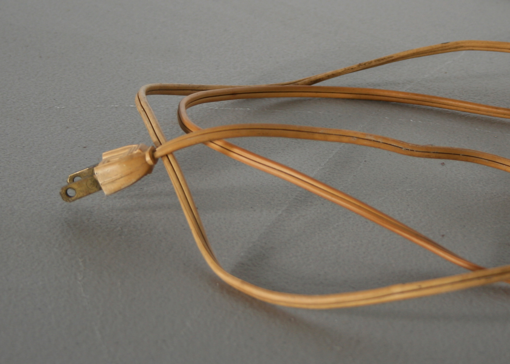 Vintage Lamp with Cherub Motif 