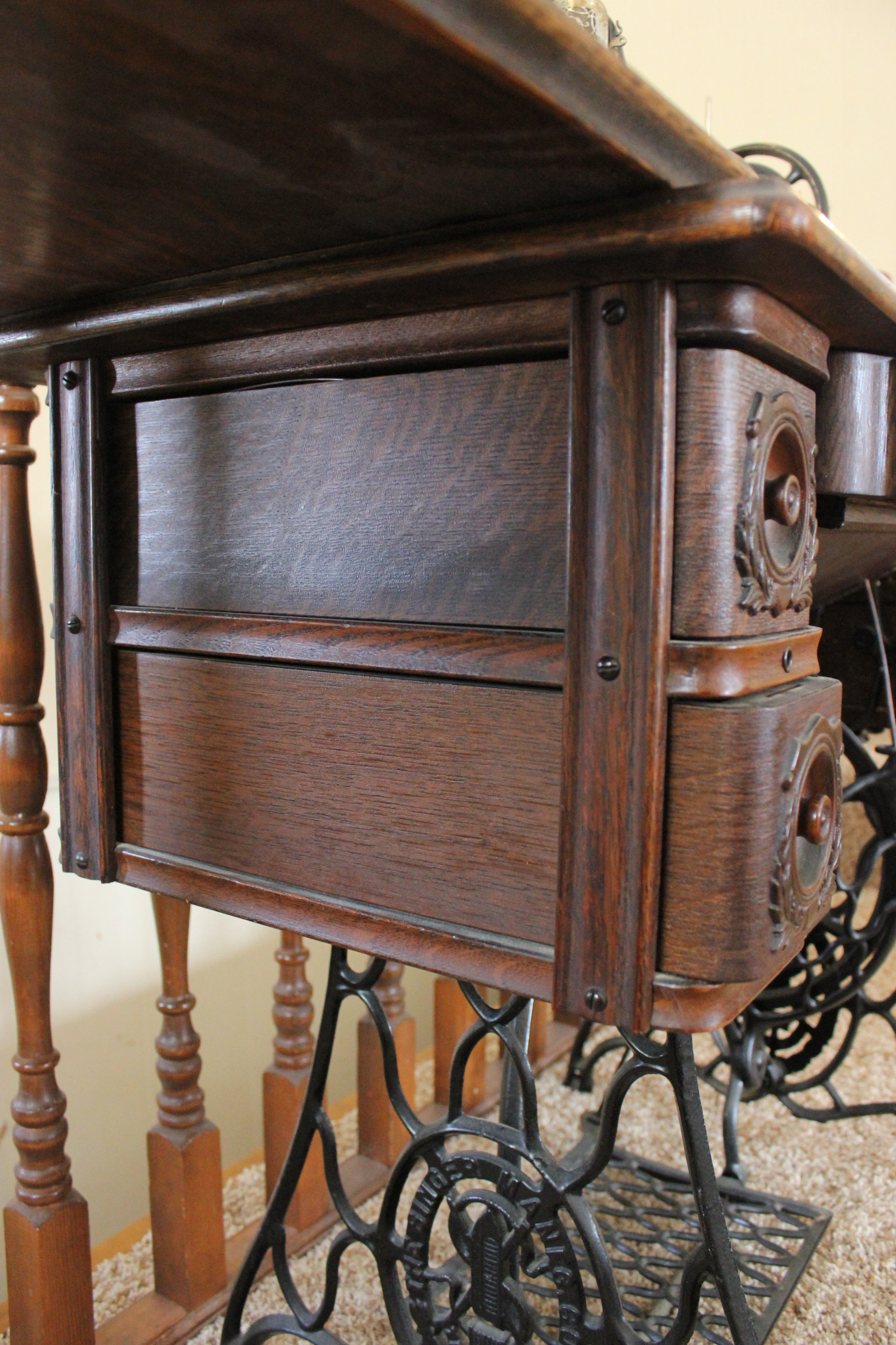 Vintage Singer Sewing Machine Table