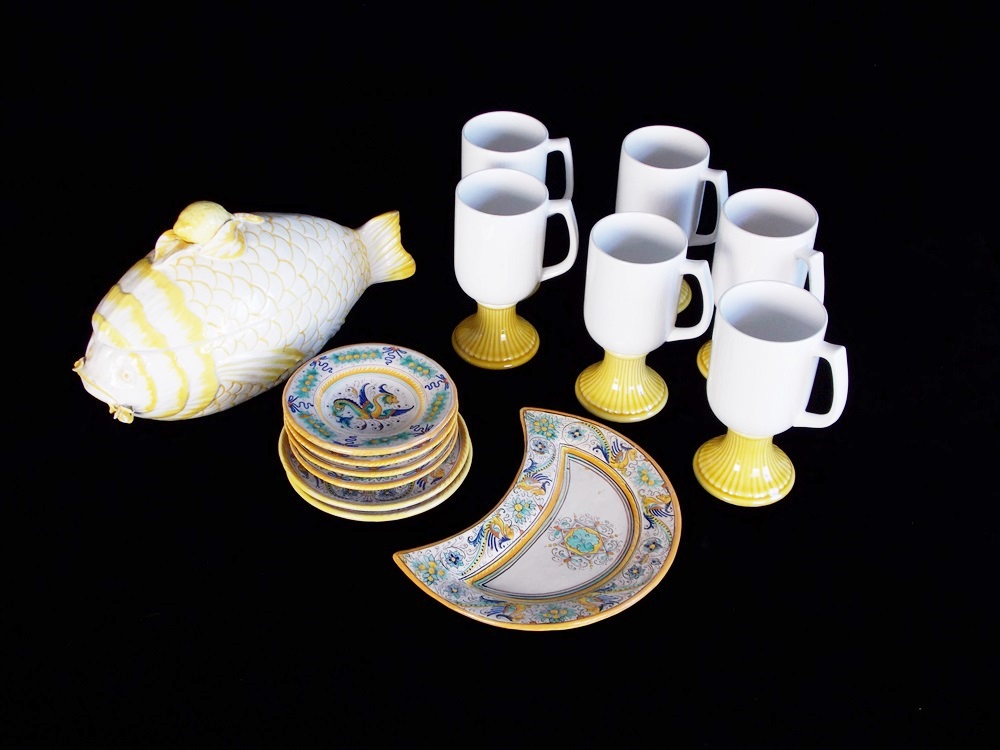 Vintage Hand Painted Italian "Deruta" Pottery Appetizer Plates and More