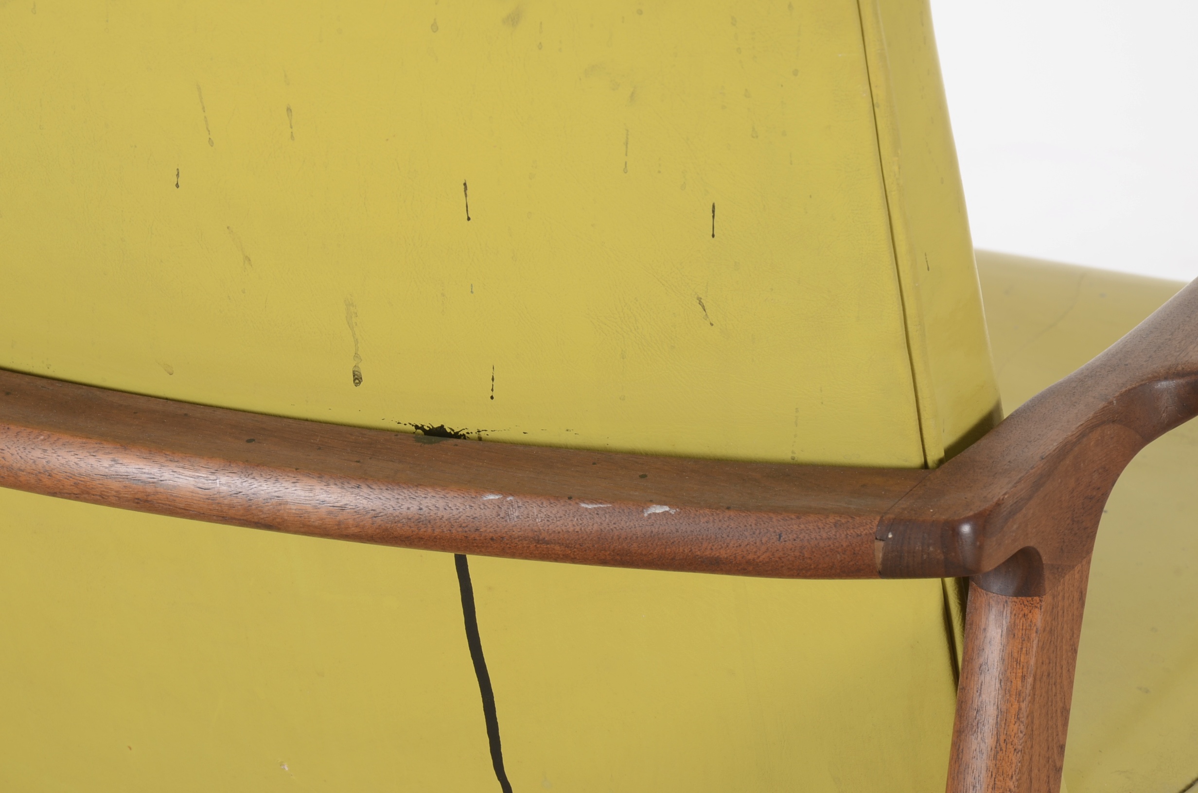 Pair of Stow & Davis Furniture Company Chairs