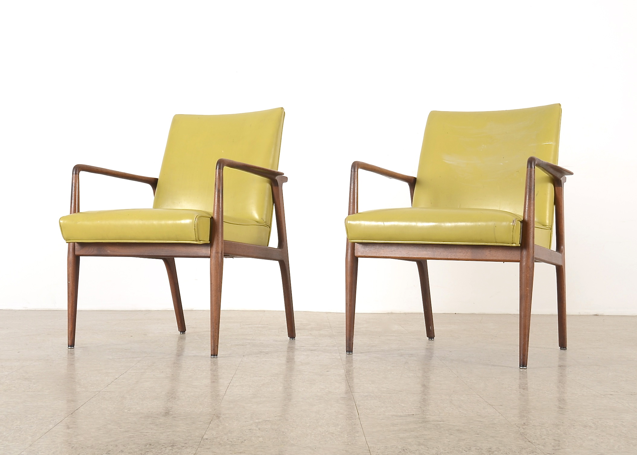 Pair of Stow & Davis Furniture Company Chairs