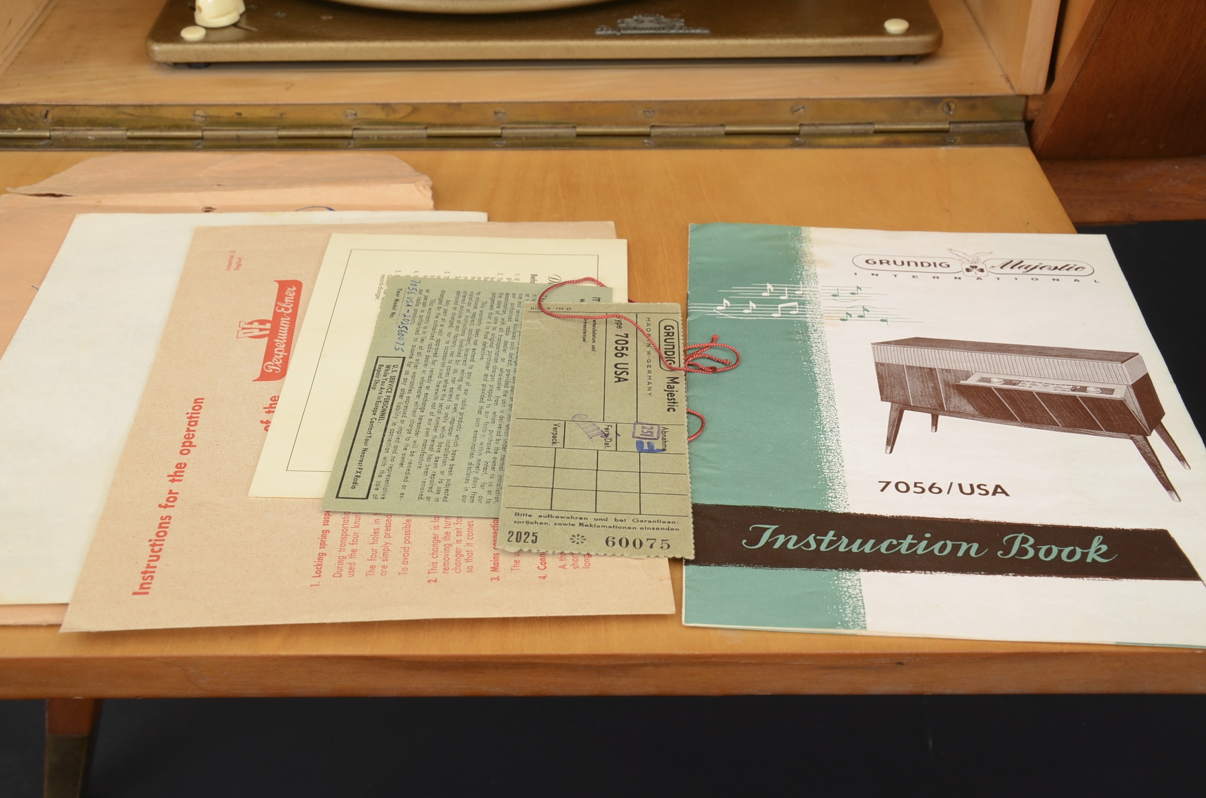 Mid Century Modern Grundig Majestic Model 7056 Stereo/Turntable Console