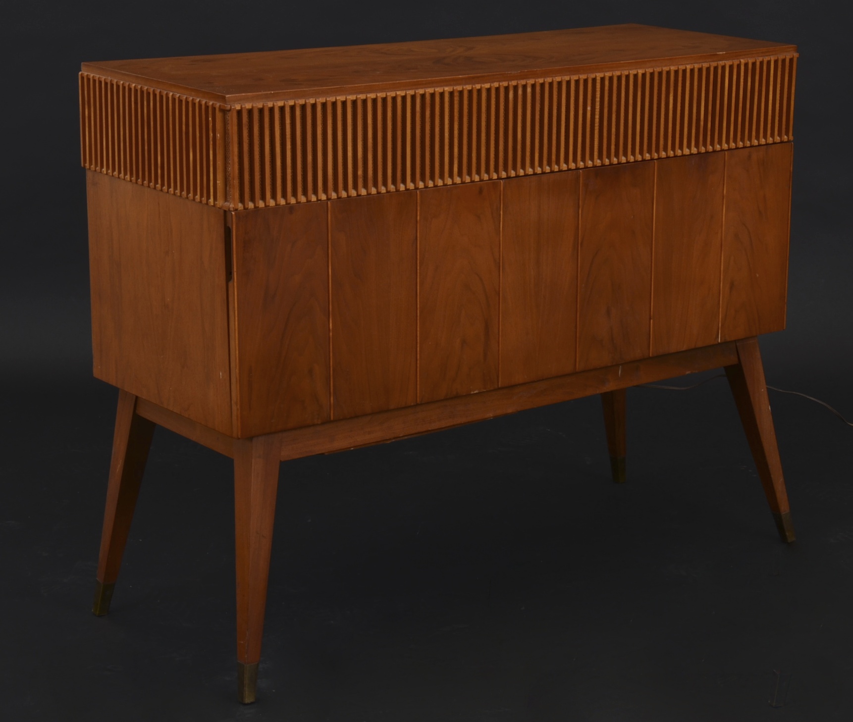 Mid Century Modern Grundig Majestic Model 7056 Stereo/Turntable Console