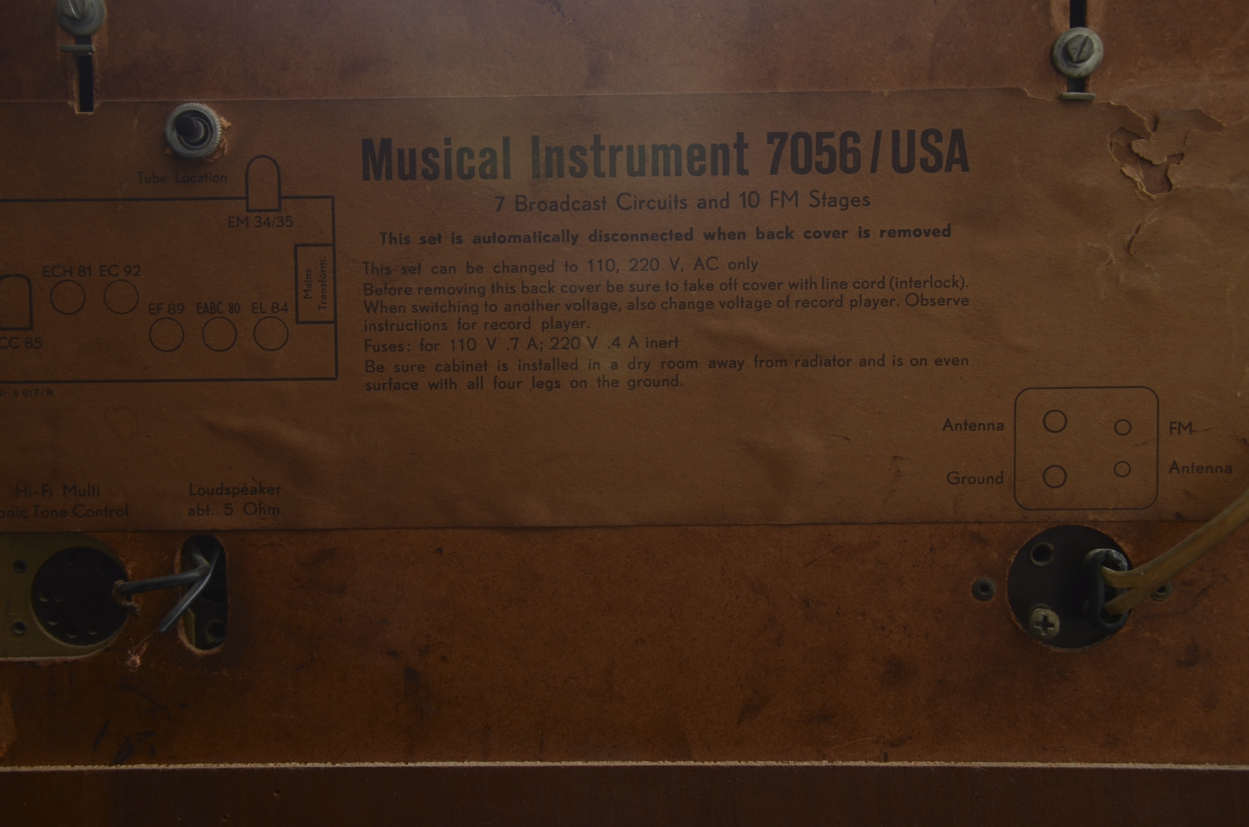 Mid Century Modern Grundig Majestic Model 7056 Stereo/Turntable Console