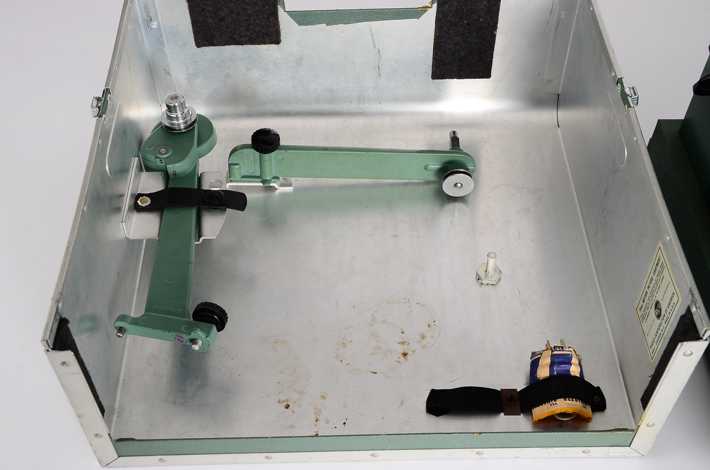 RCA Model 400 16mm Motion Picture Projector