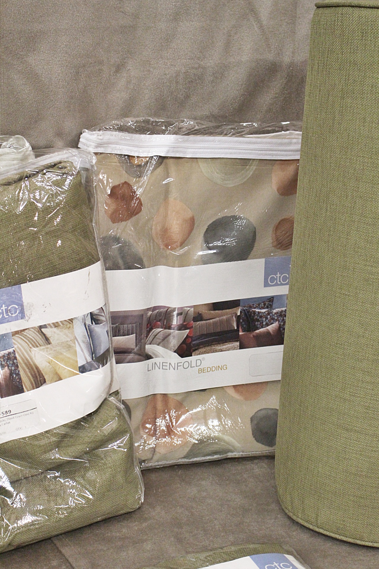 CTC Bedding Ensemble "Mesa Cactus" & "Element Wind" & "Vogue Olive" Ovsz King