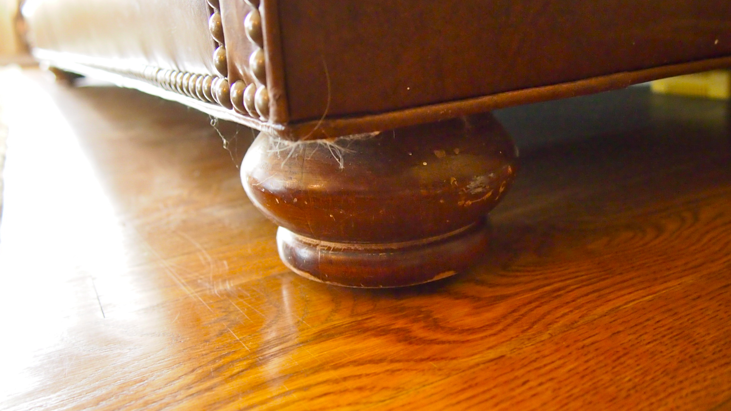 Tufted Leather Chesterfield Sofa