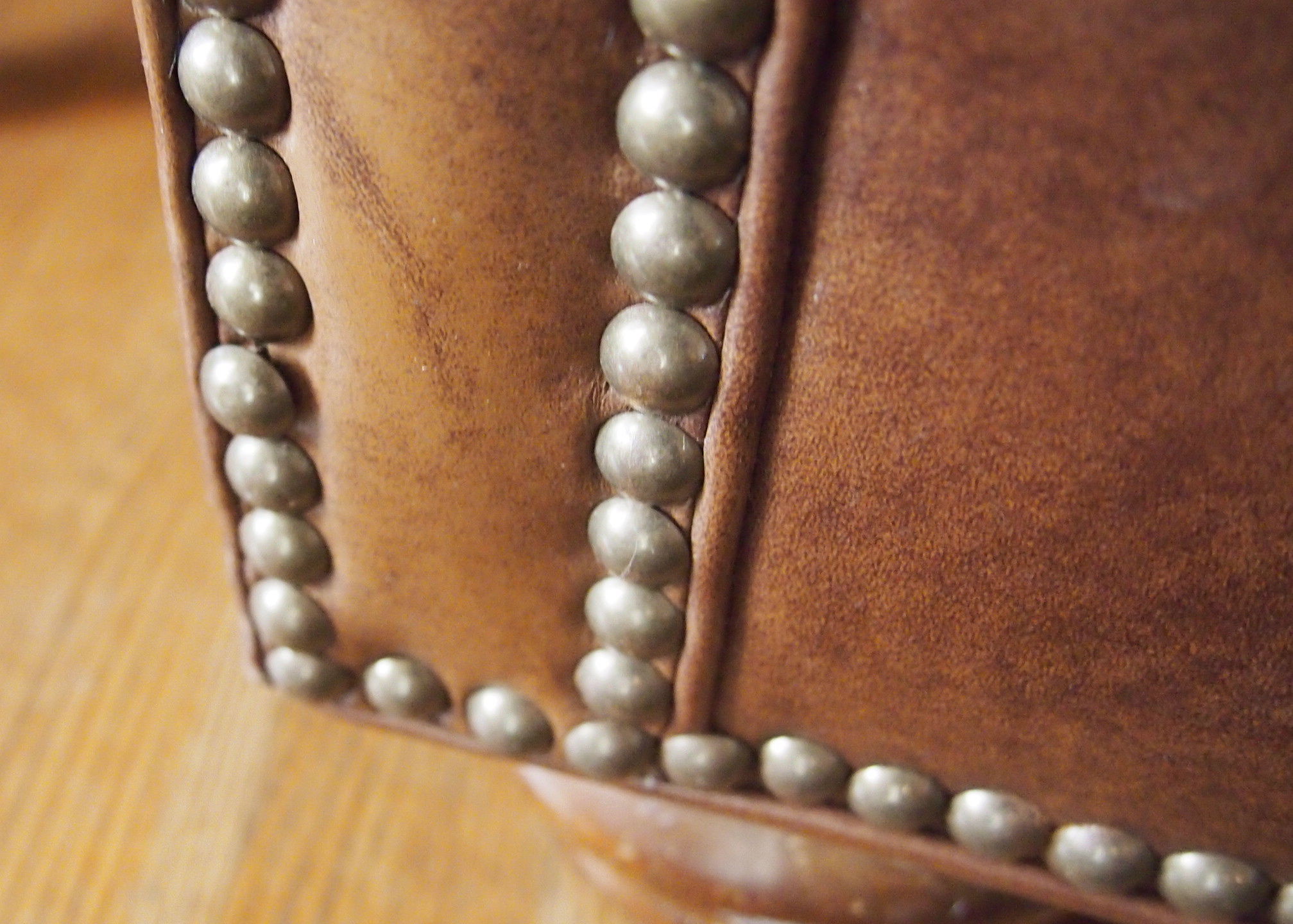 Tufted Leather Chesterfield Sofa