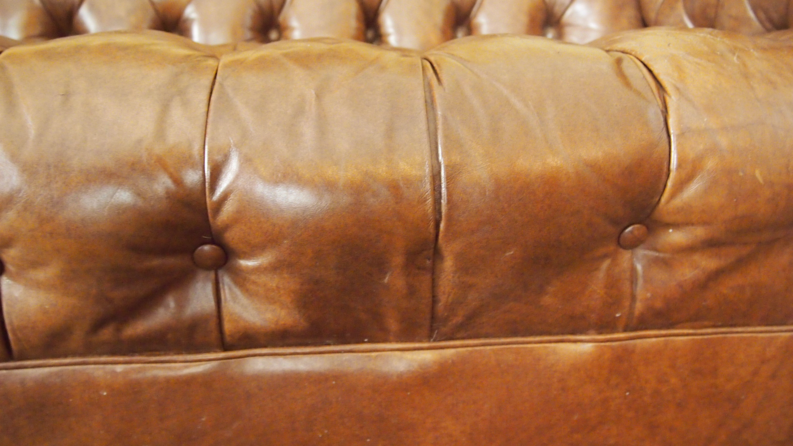 Tufted Leather Chesterfield Sofa