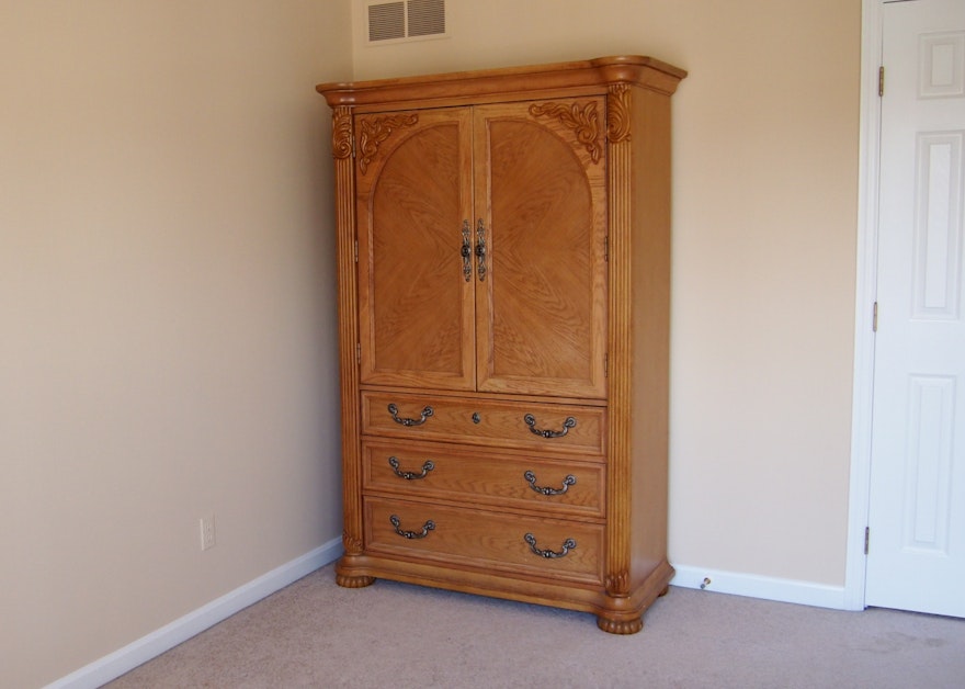 Thomasville Impressions Collection Armoire 