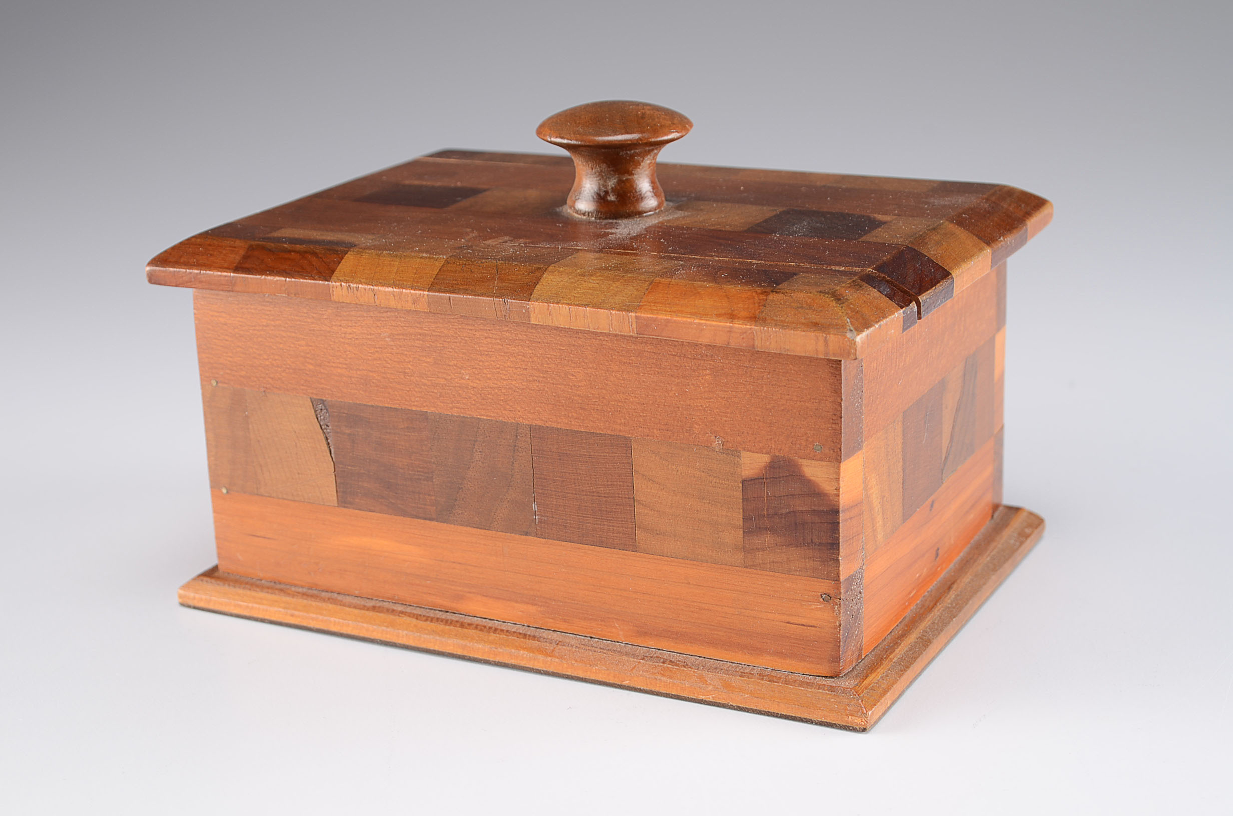 A Pair Decorative Wooden Inlay Boxes