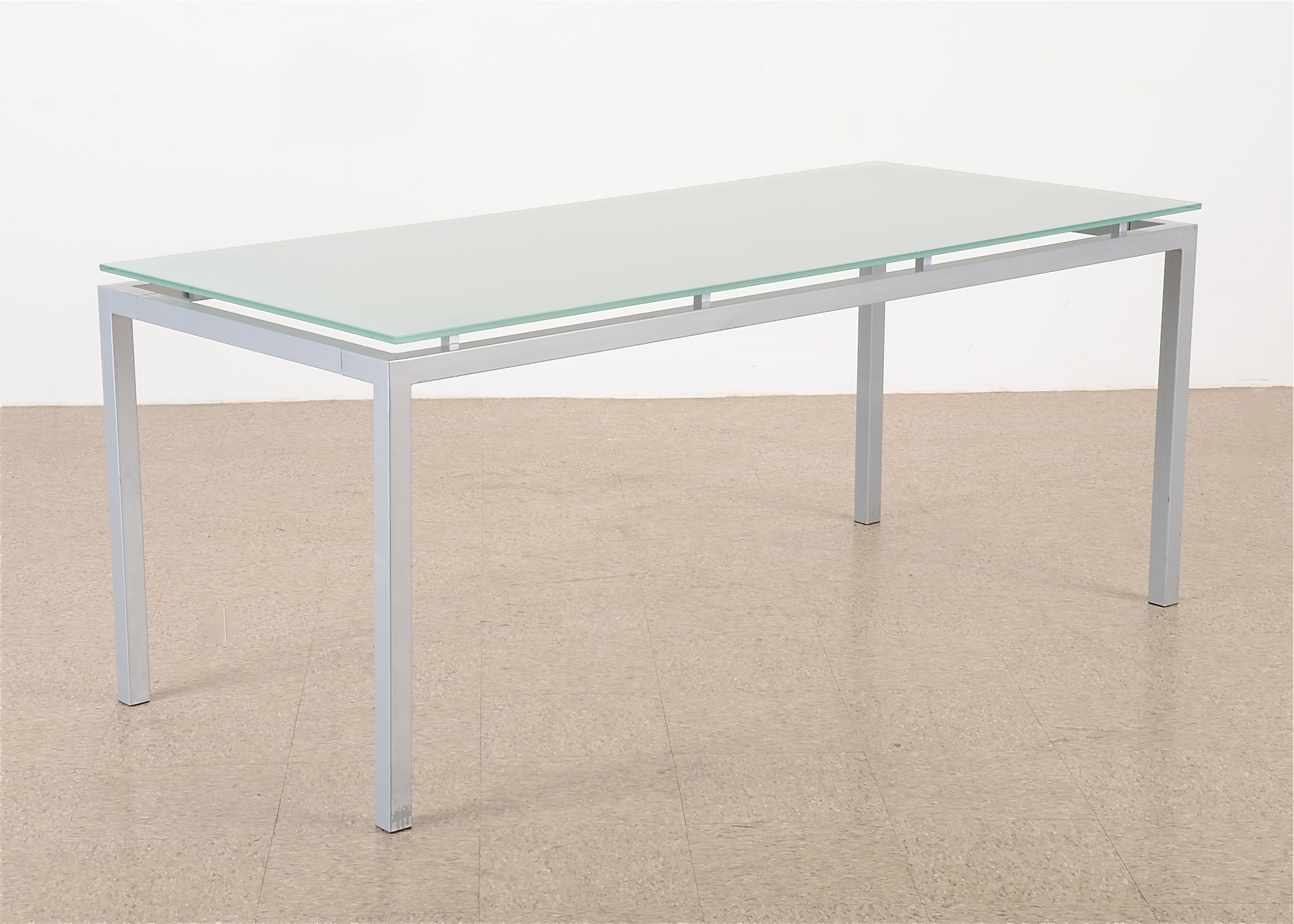 Modern Dining Table 