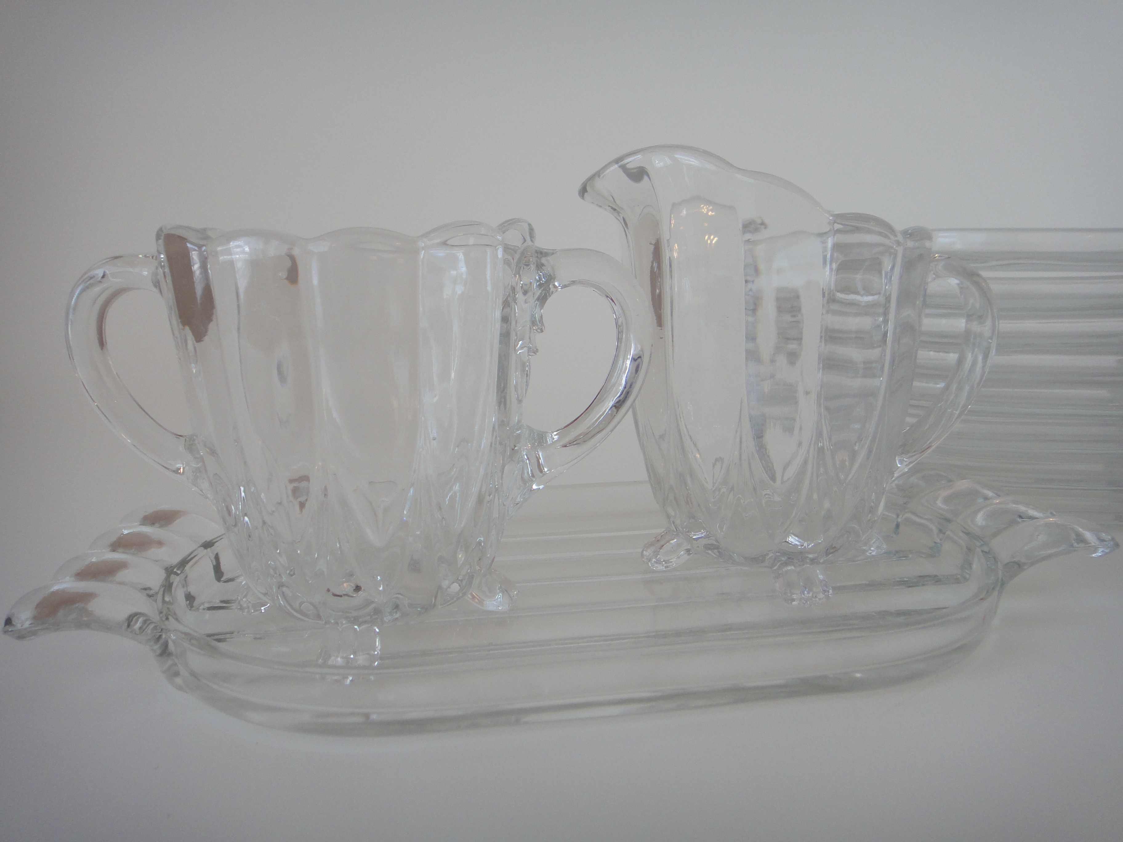 18-Piece Vintage Glass Snack Set