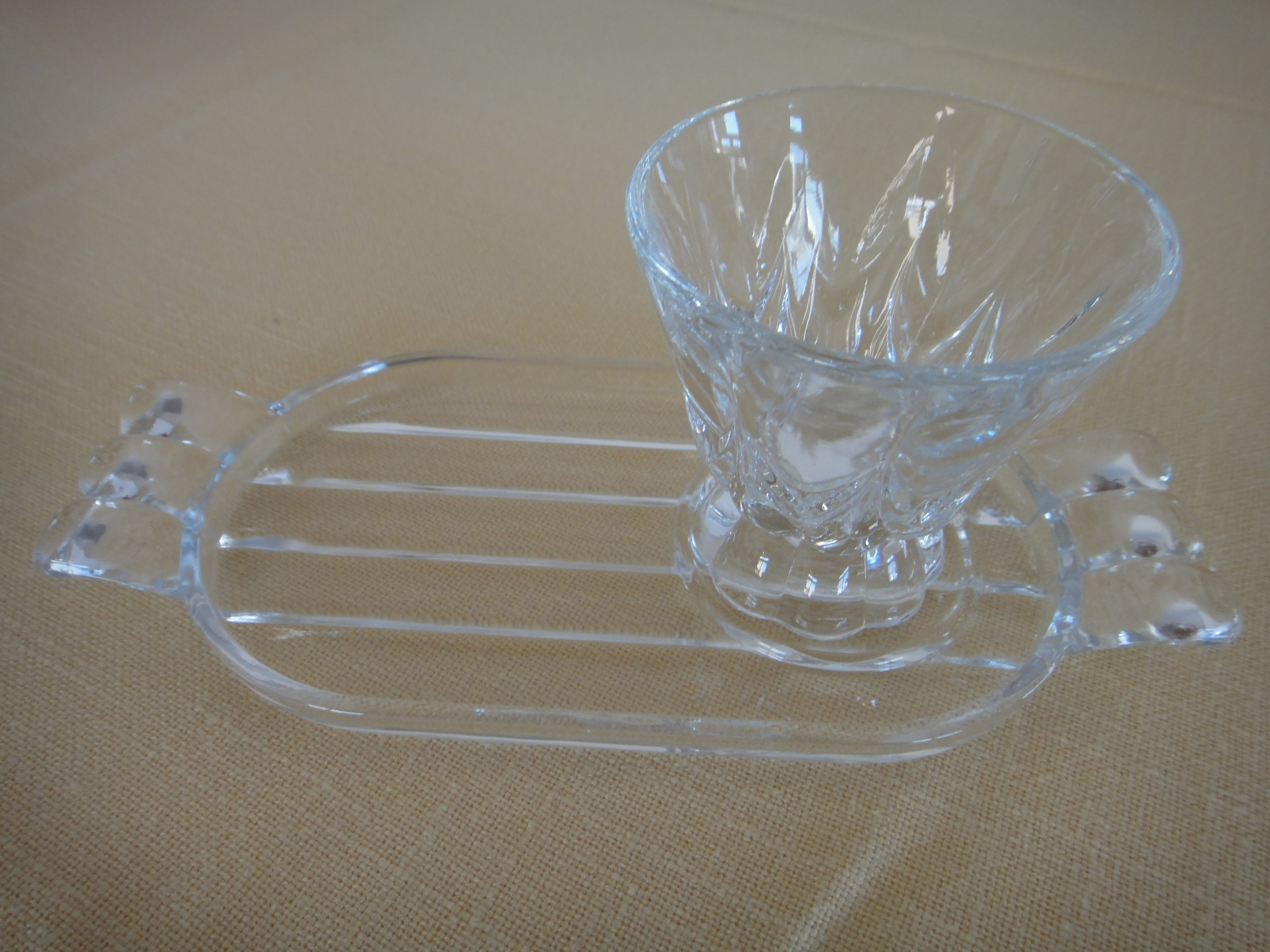 18-Piece Vintage Glass Snack Set