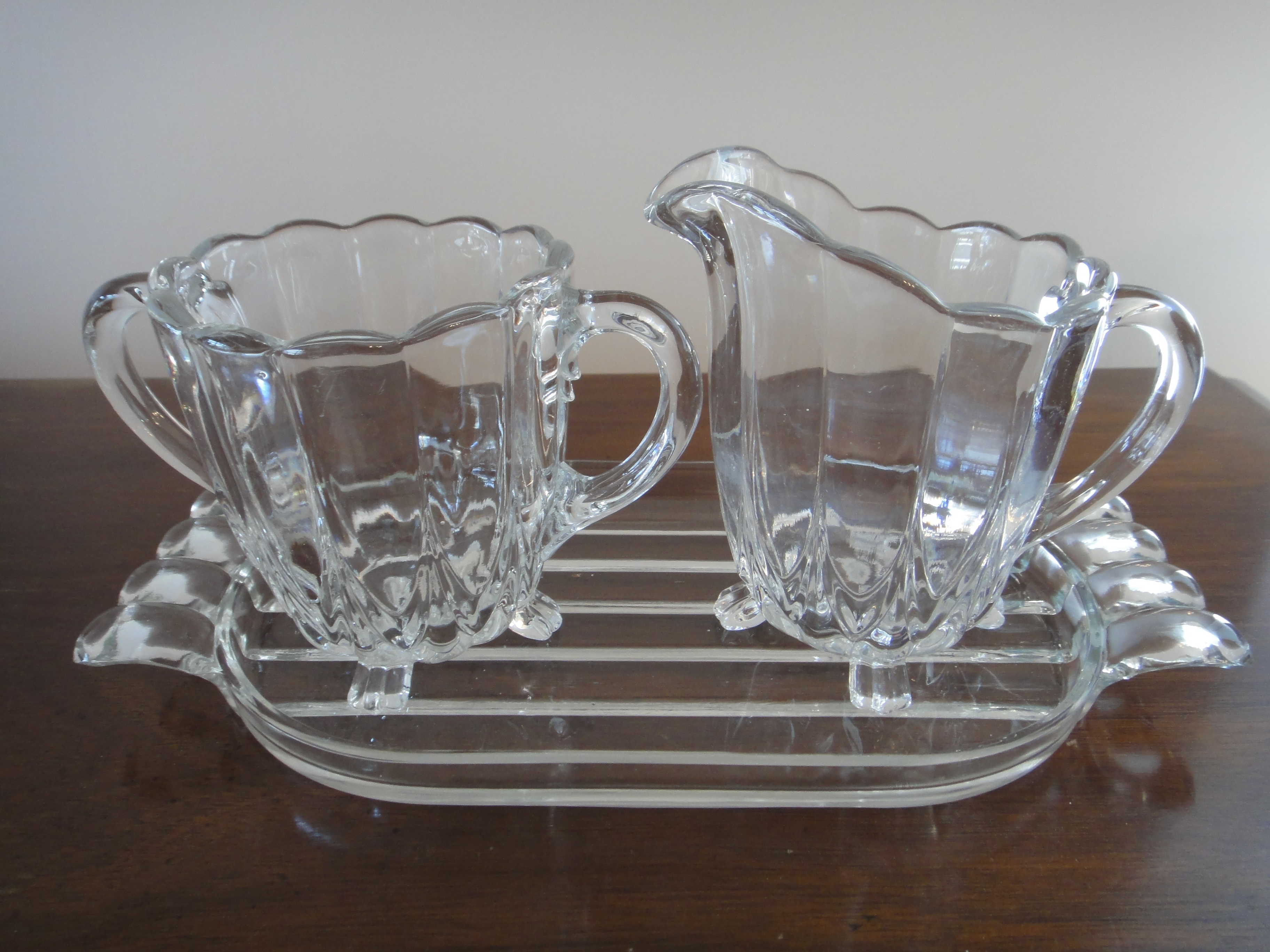 18-Piece Vintage Glass Snack Set