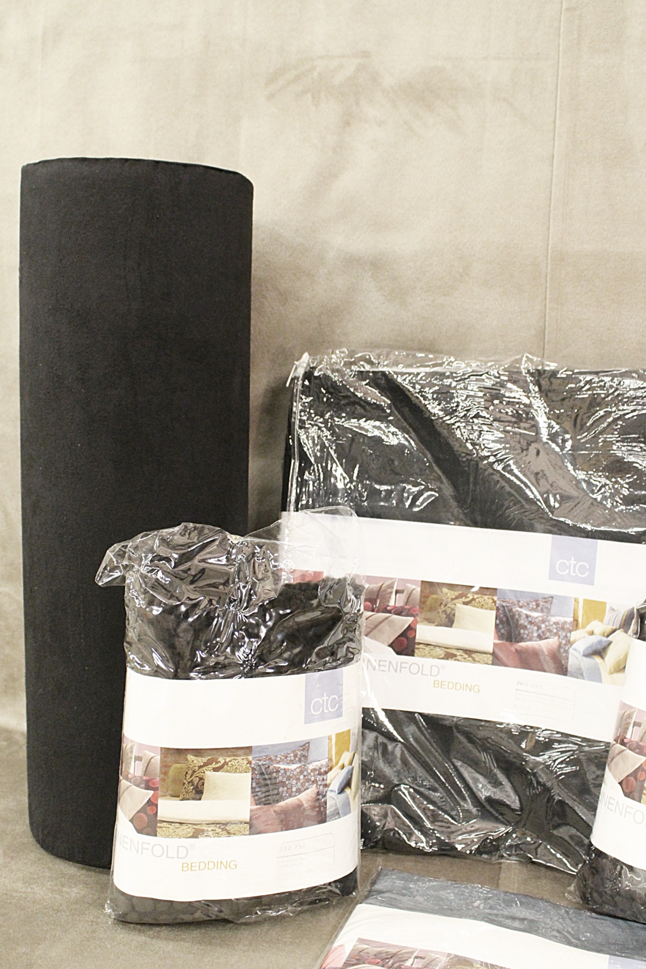 CTC Bedding Ensemble "Micro-suede Ebony" & "Sparkle Sapphire" Oversize Queen