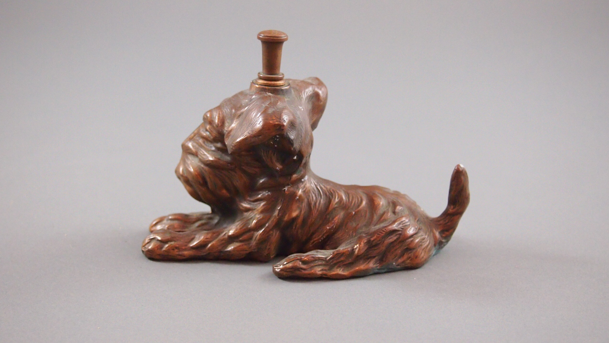 1930s Scottie Ronson Table Lighter