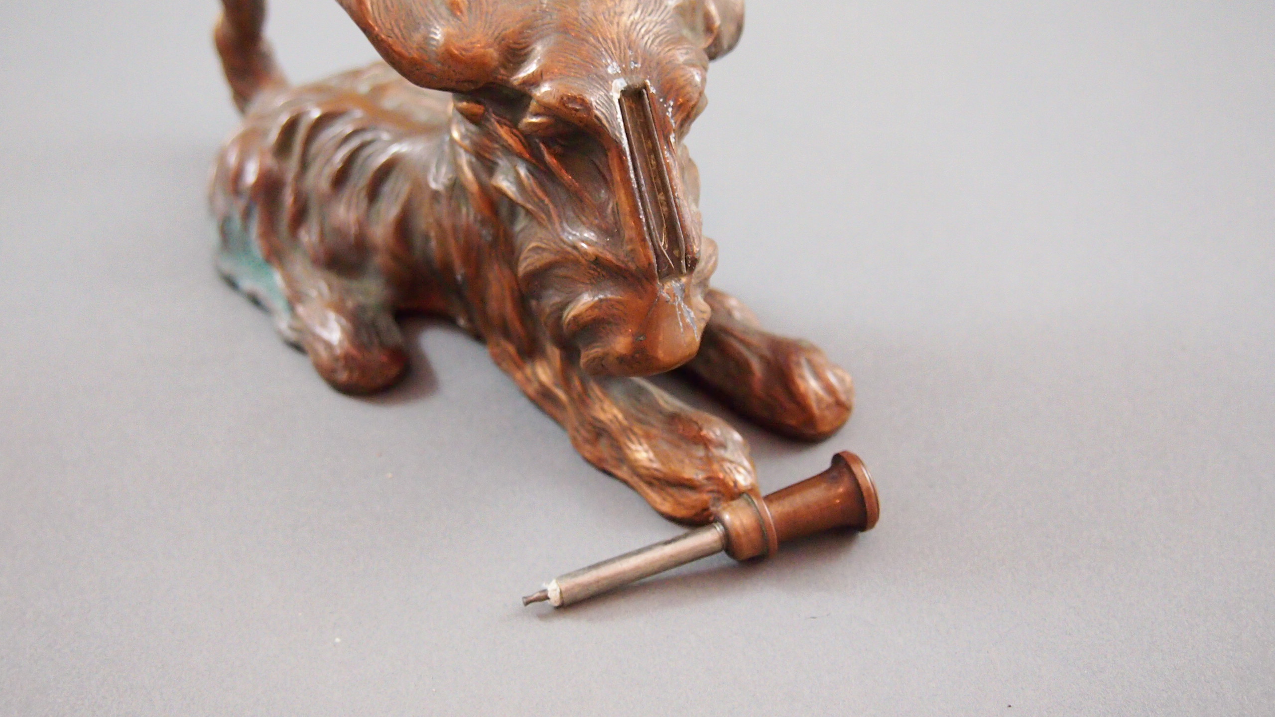 1930s Scottie Ronson Table Lighter