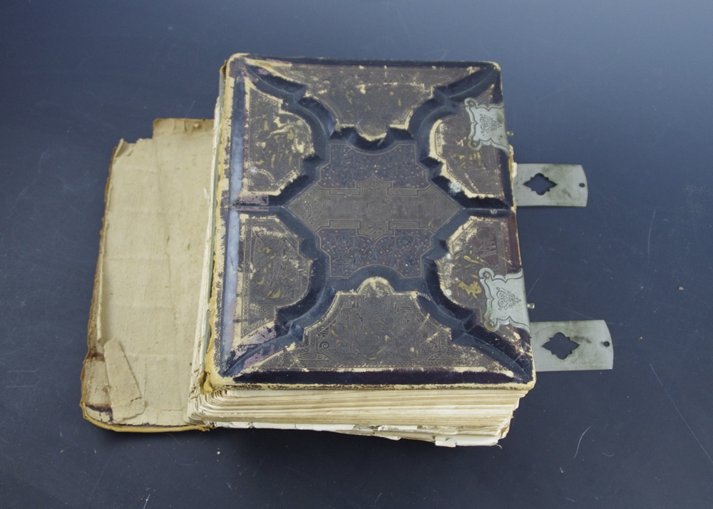 Antique German Bible with Many Illustrations Published in Cincinnati