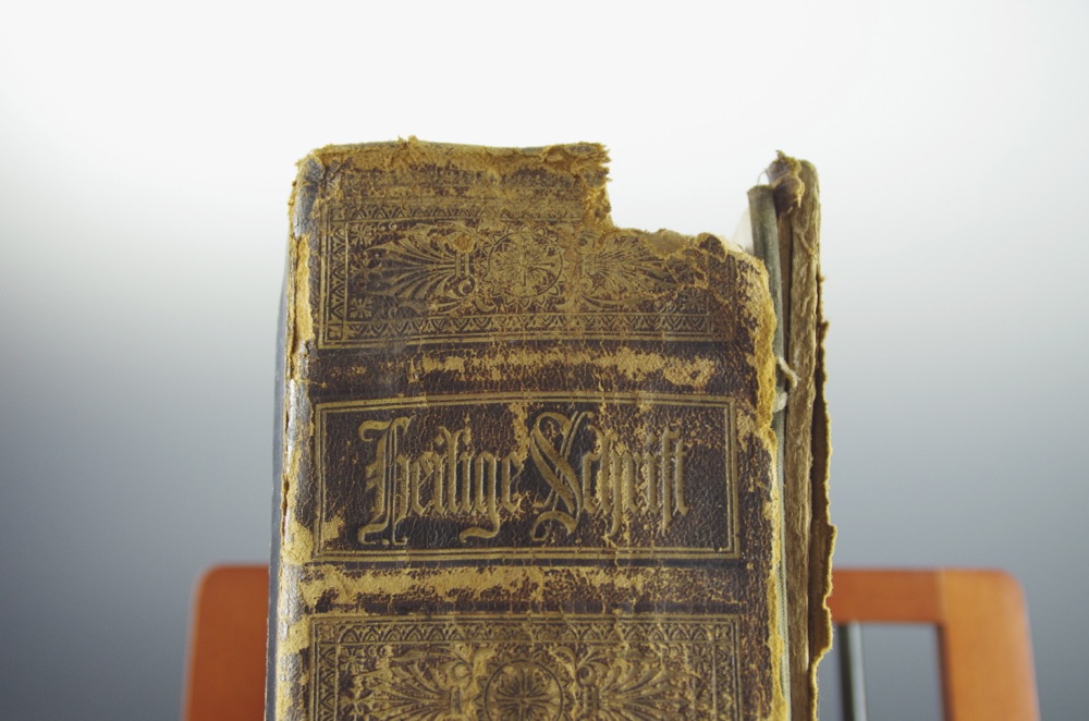 Antique German Bible with Many Illustrations Published in Cincinnati