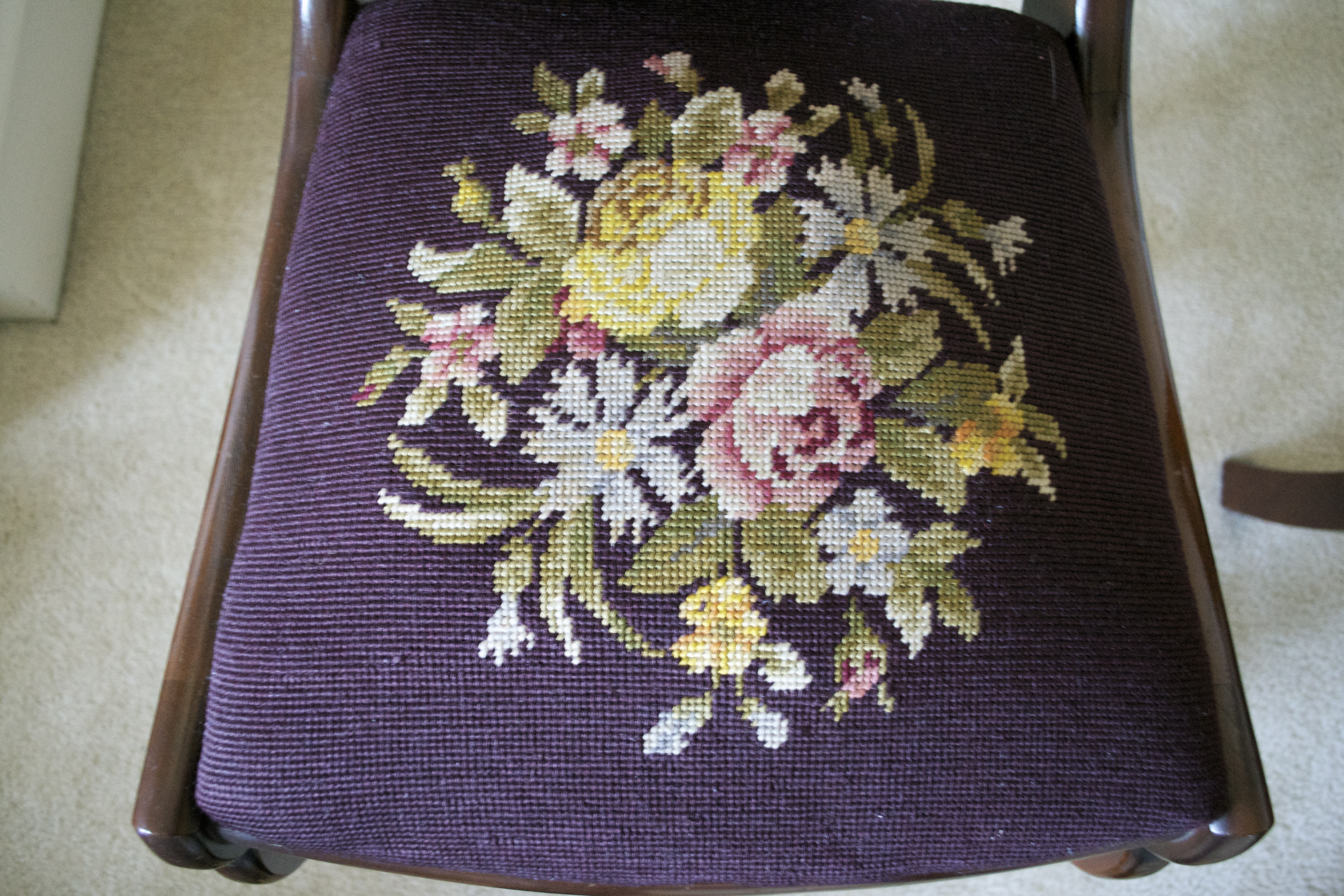 Fiddleback Saber Leg Dining Chairs 