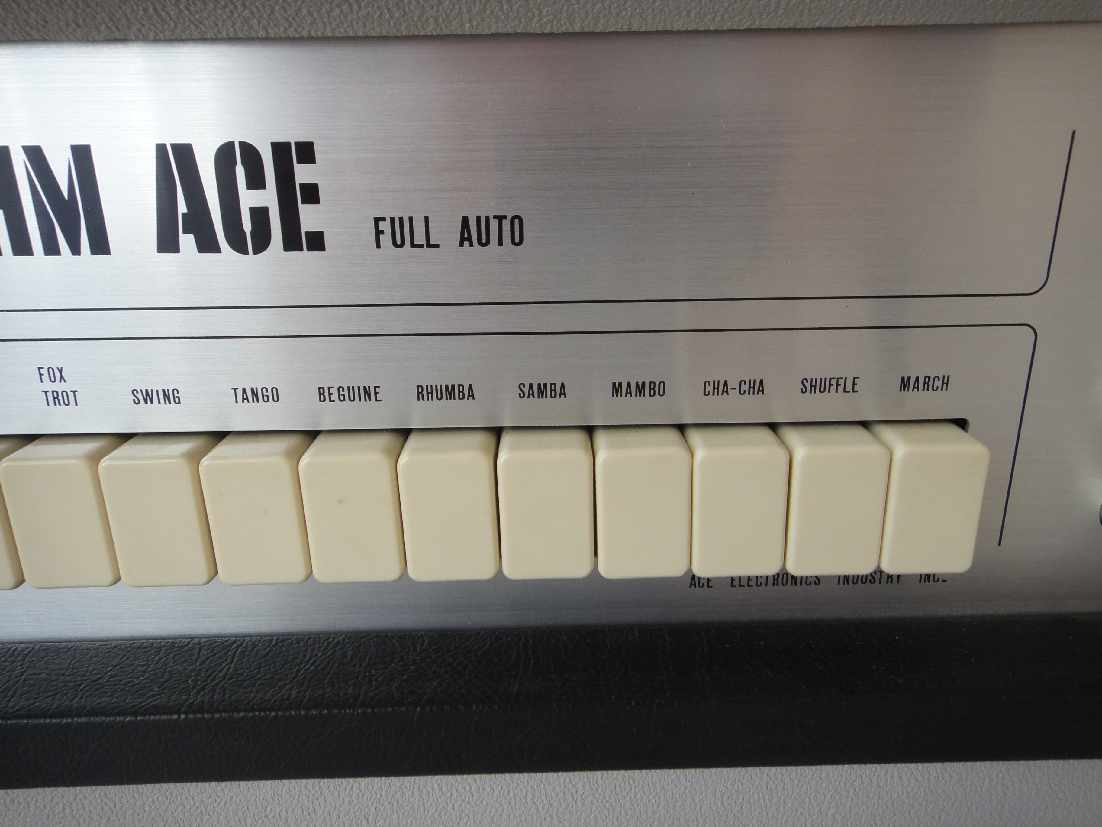 Vintage Ace Tone Rhythm Ace FR-1 Analog Drum Machine