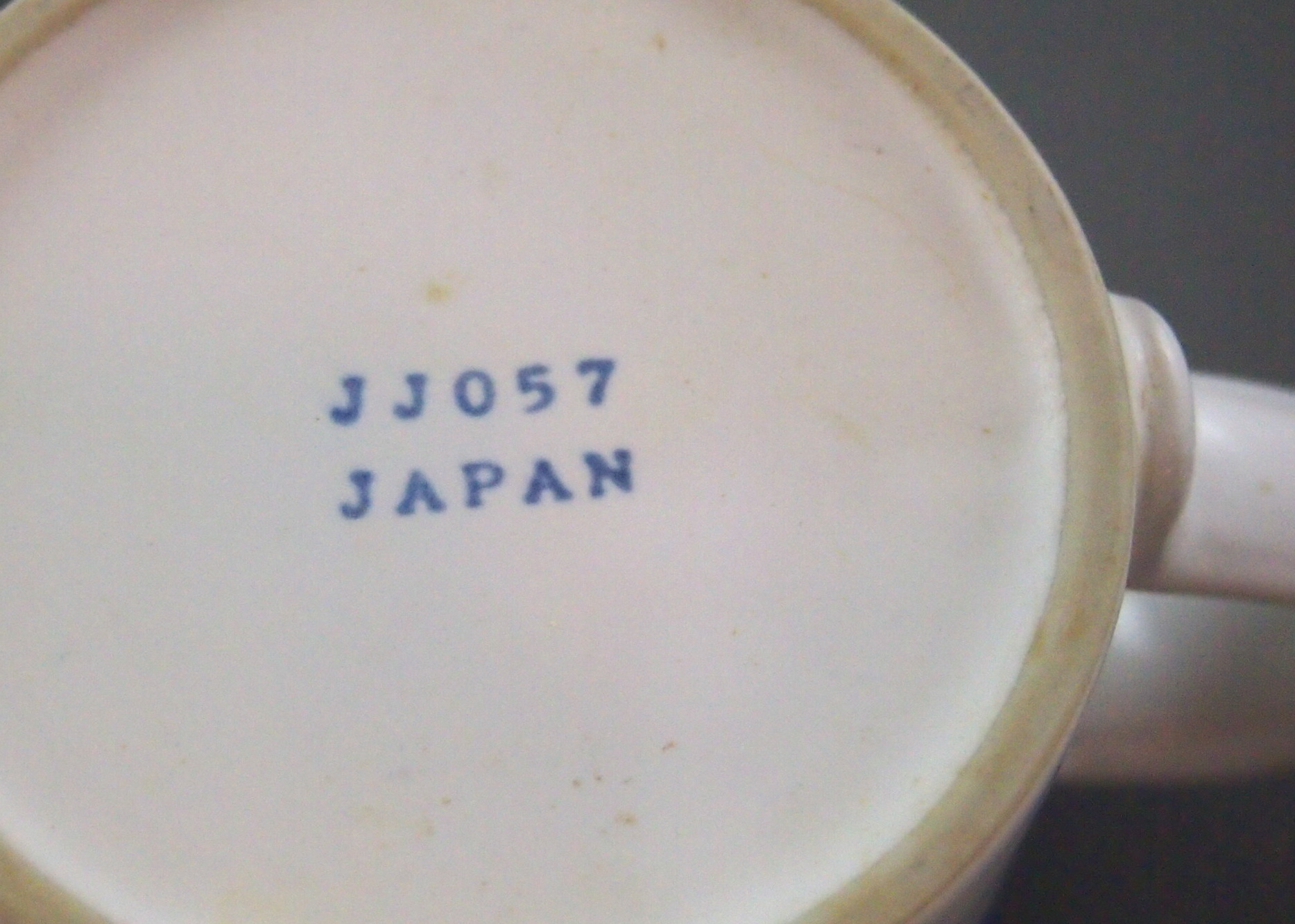 Savoir Vivre "Chantilly Blue" Dining Set