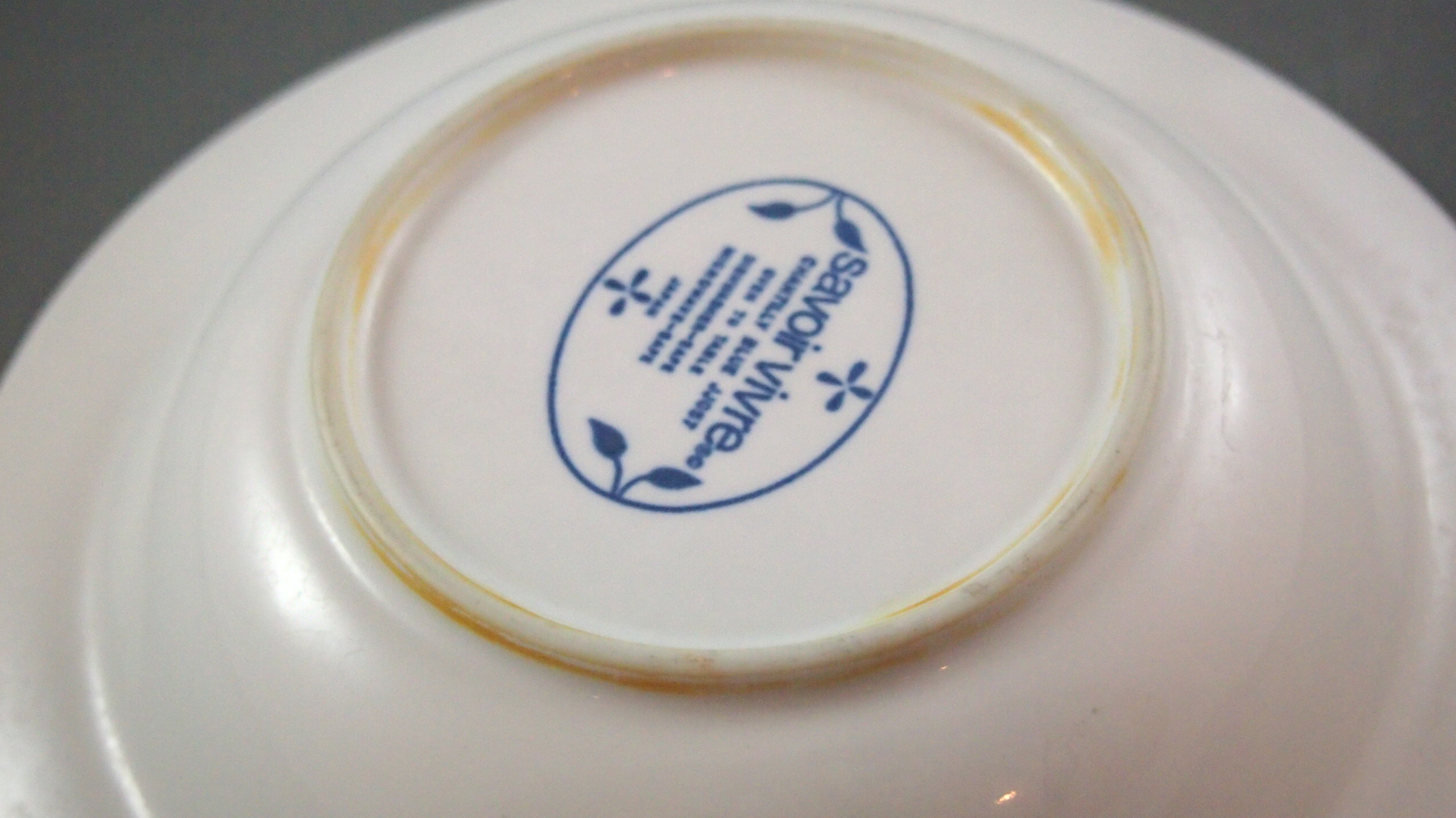 Savoir Vivre "Chantilly Blue" Dining Set