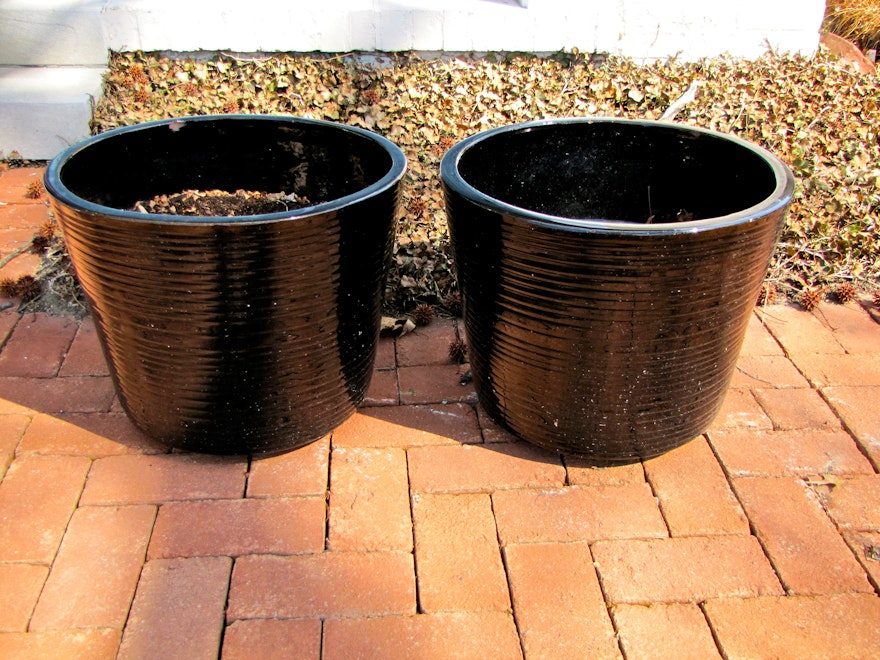 Pair of Large Ceramic Outdoor Planter Pots