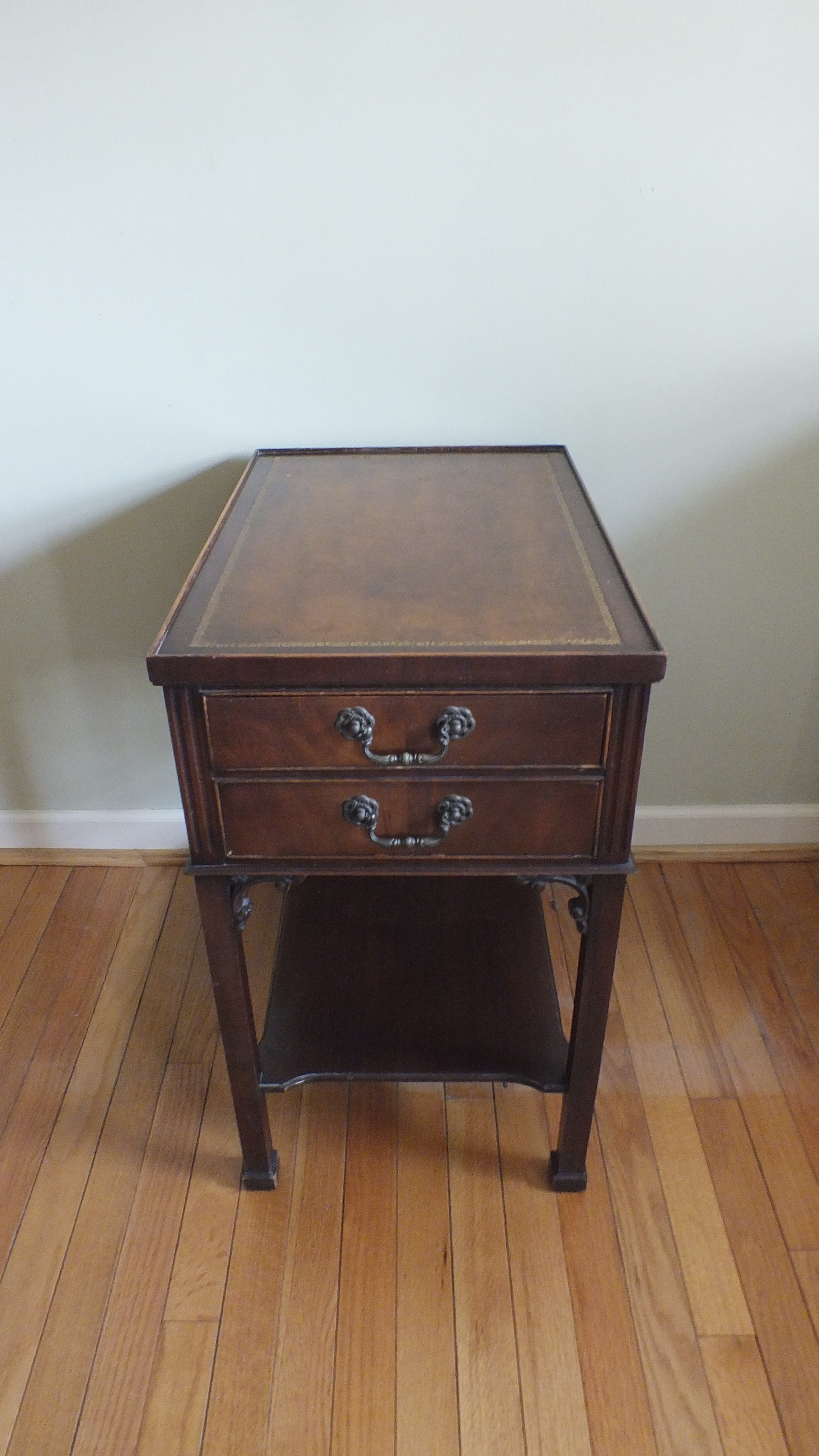 Mahogany End Table from Imperial Furniture