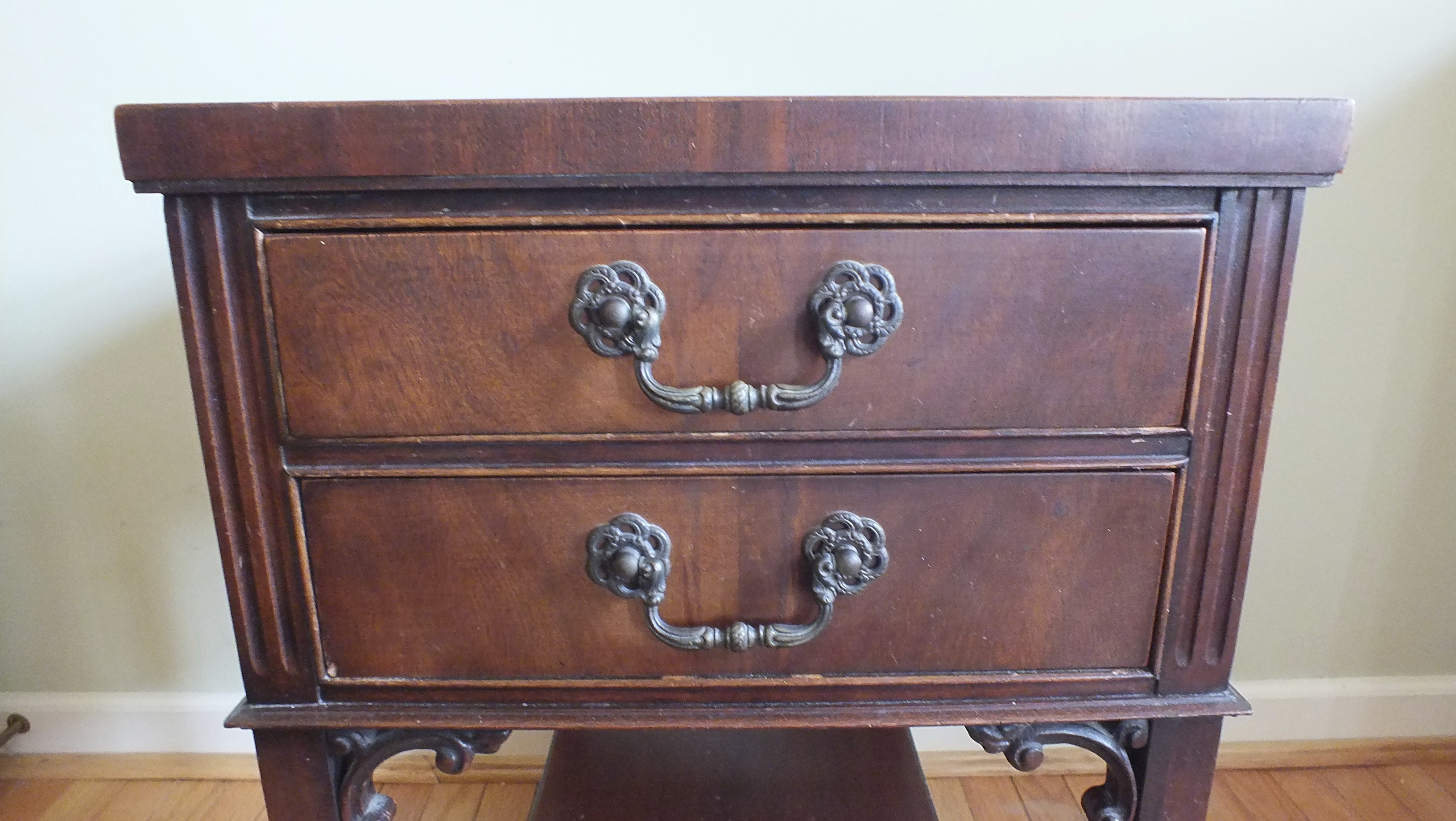 Mahogany End Table from Imperial Furniture